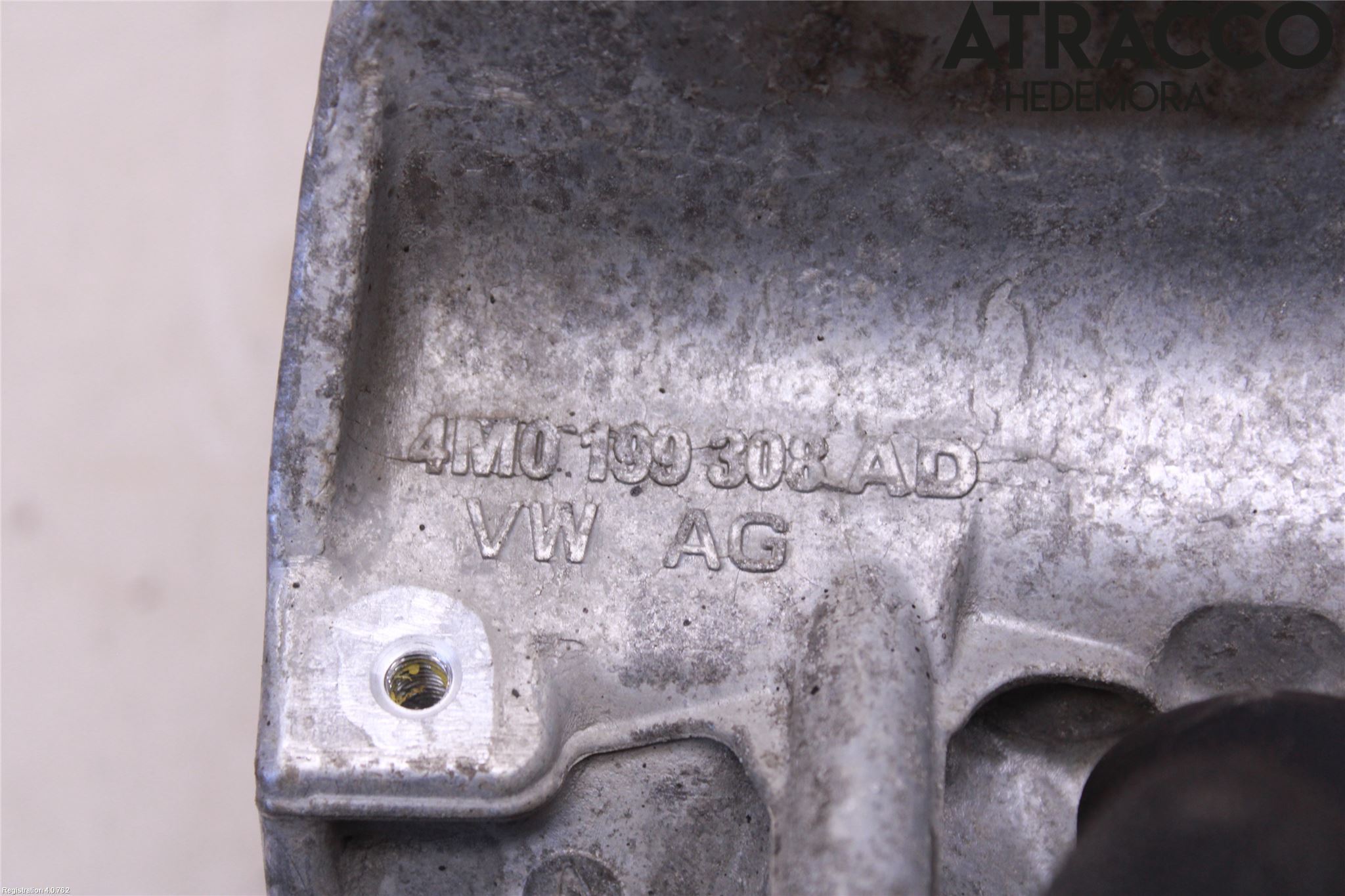 Audi A4/S4 B9 16-19 Motorfäste