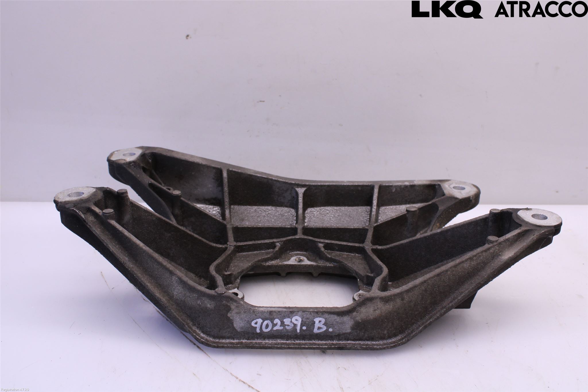 Audi A4/S4 08-11 Växellådsbalk