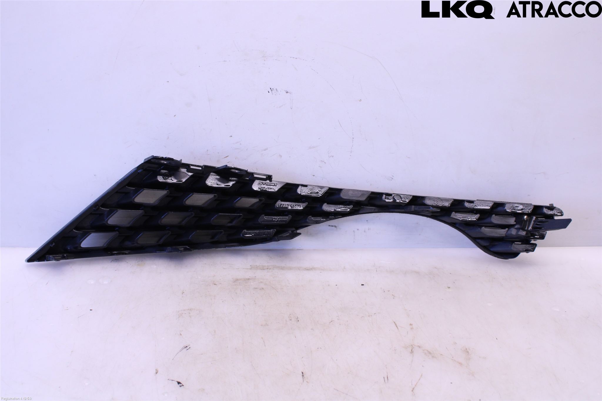 Nissan JUKE 14-19 Grilldel Höger