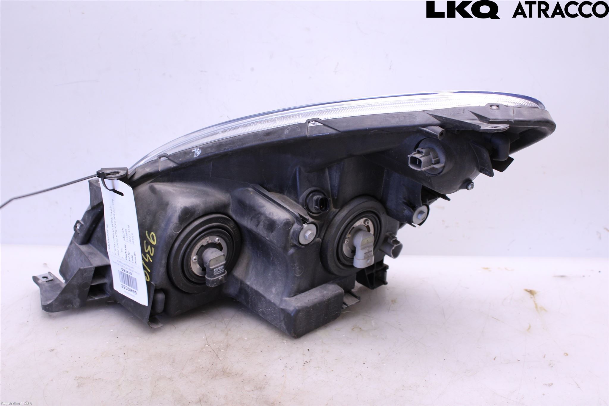 Toyota COROLLA VERSO 04-07 Strålkastare Höger
