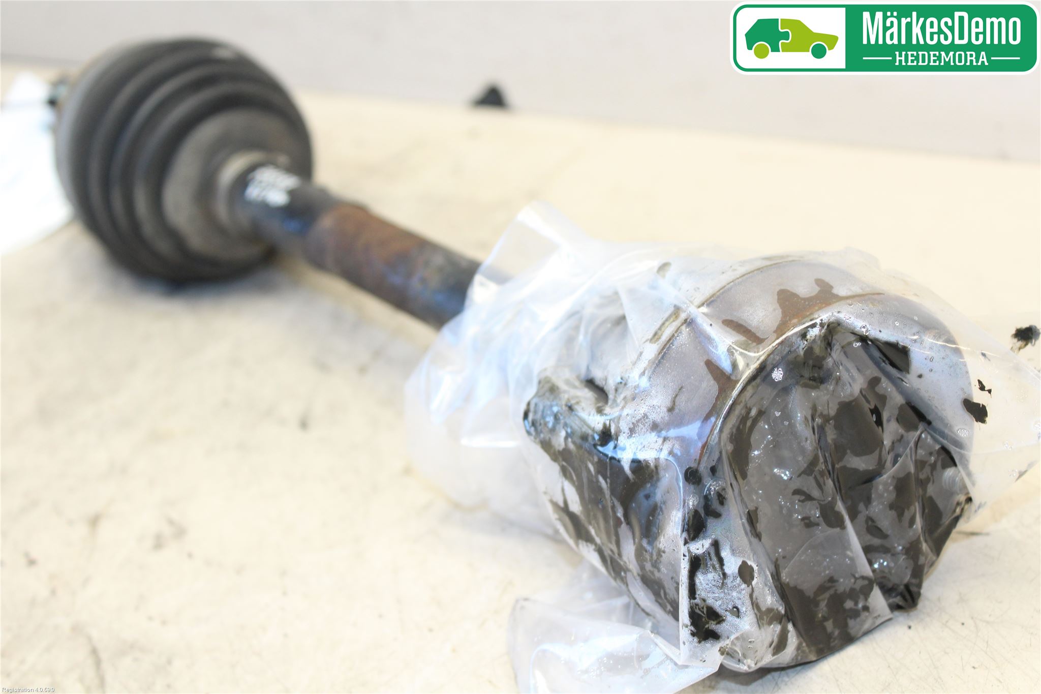 Skoda FABIA 07-14 Drivaxel Fram Vänster