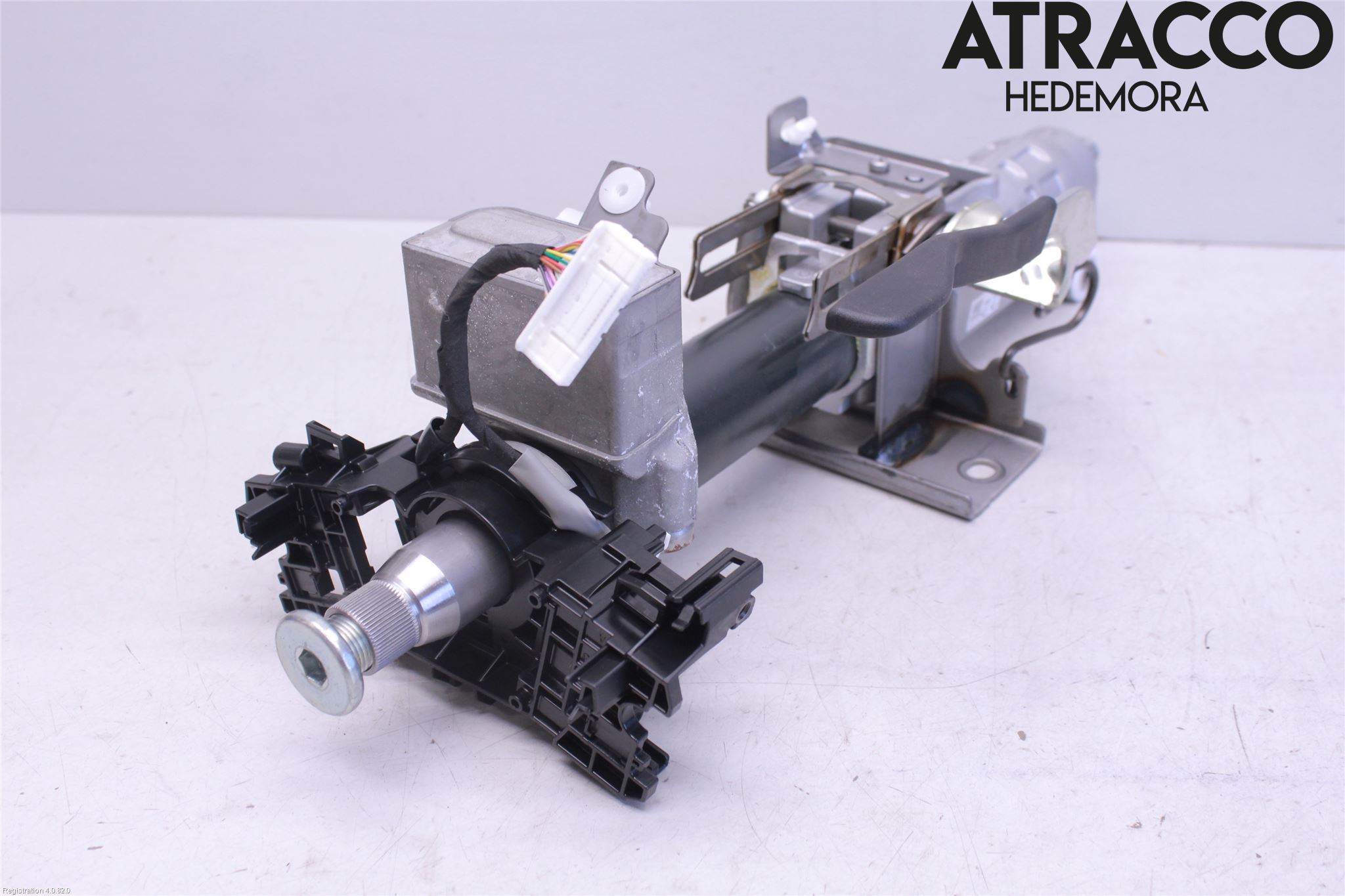 Toyota RAV4 19- Rattaxelagg Justerbart