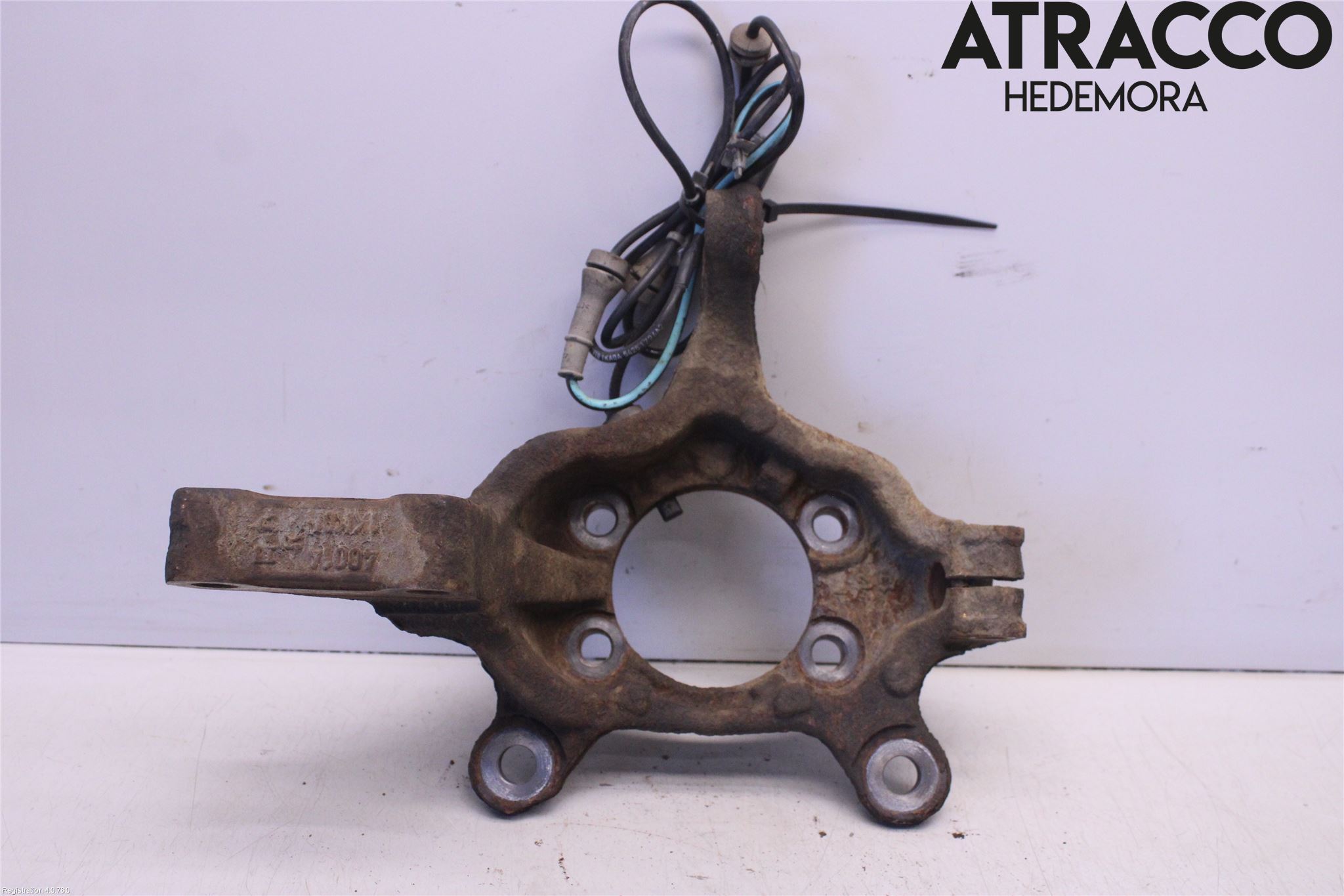 Nissan JUKE 10-14 Styrspindel Lagerhus Hö