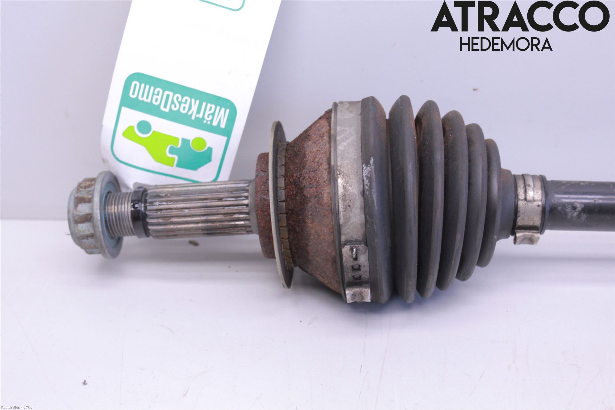 Volkswagen VW UP! / E-UP! Drivaxel Fram Vänster