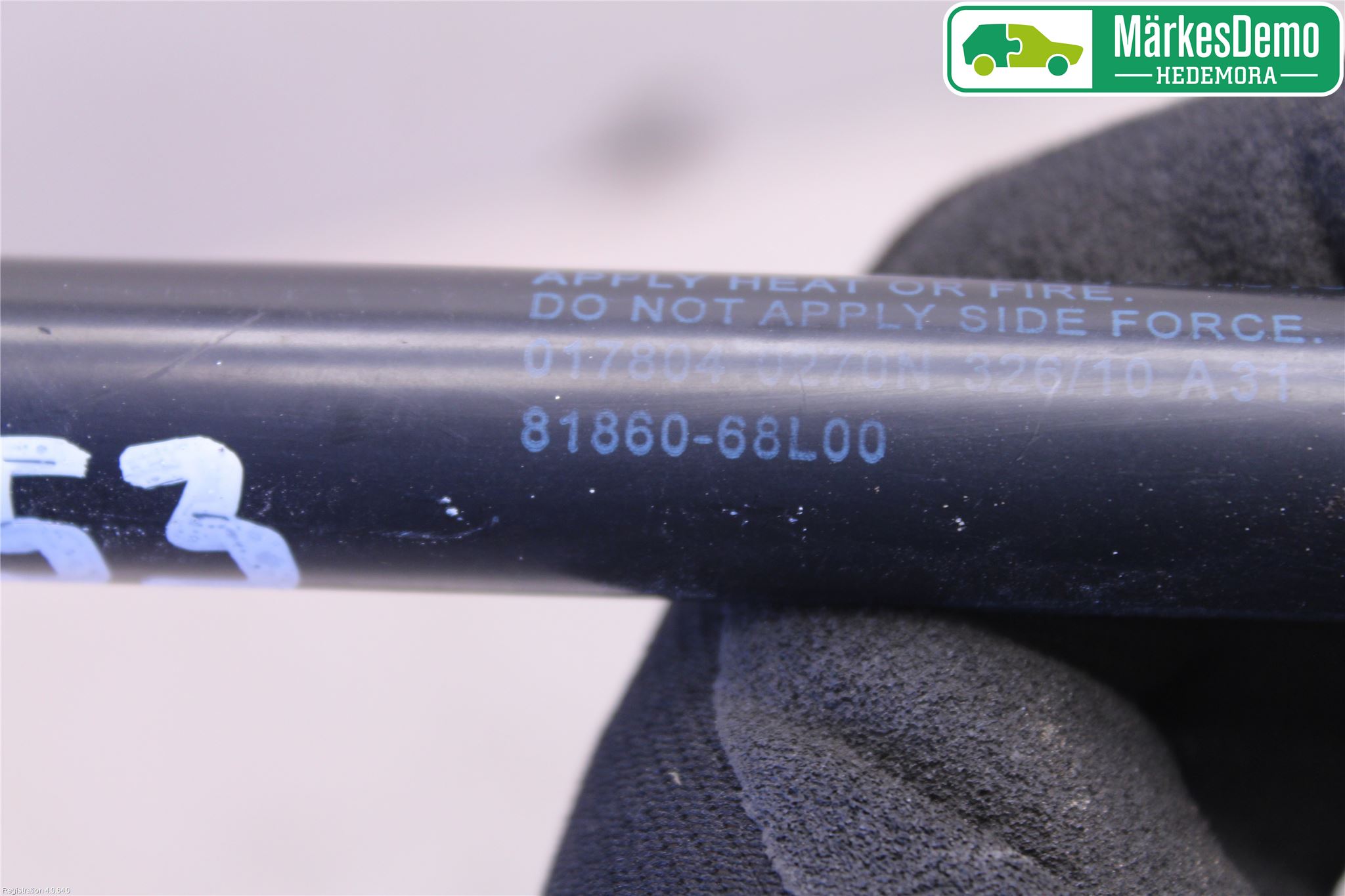 Suzuki SWIFT 11-16 Gasfjäder Baklucka