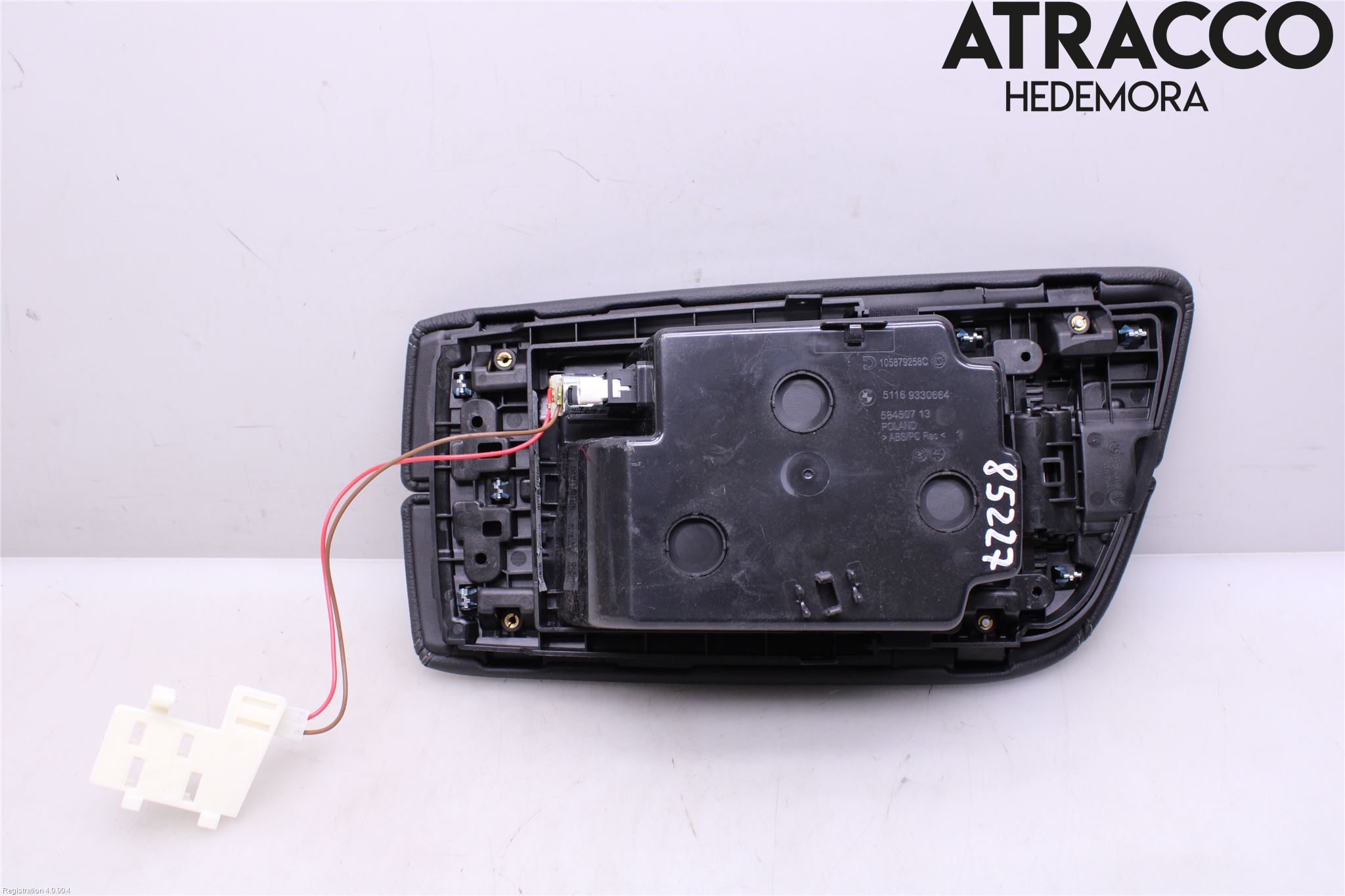 BMW 5 G30/G31/F90 17-23 Inredning Armstöd