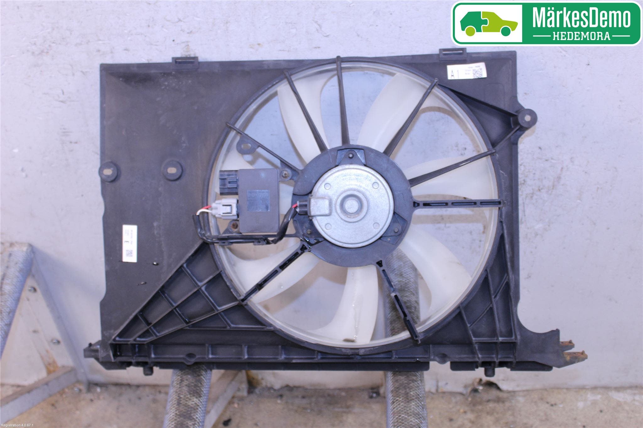 Toyota AURIS 13-19 Kylfläkt El