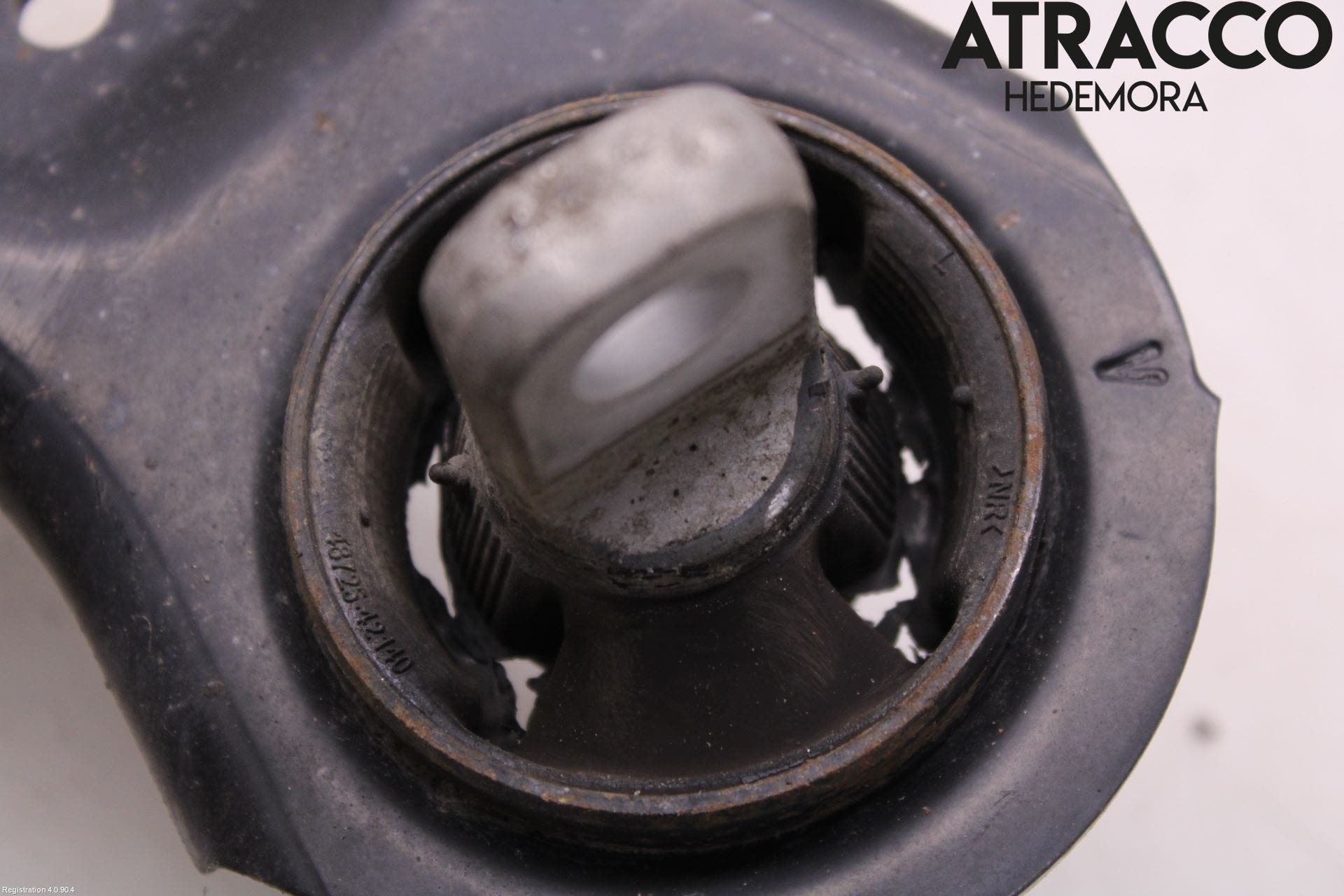 Toyota RAV4 19- Bärarm Bak Vänster