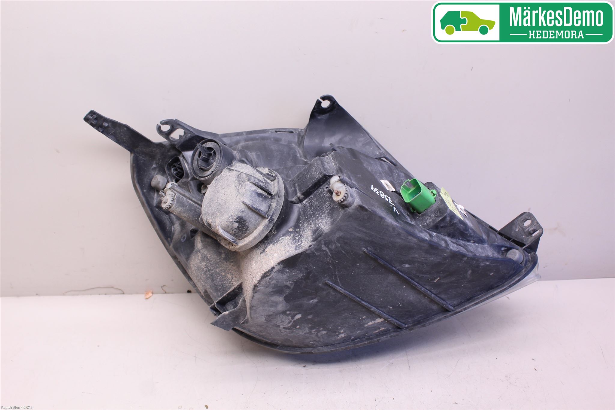 Ford FIESTA     02-05 Strålkastare Vänster