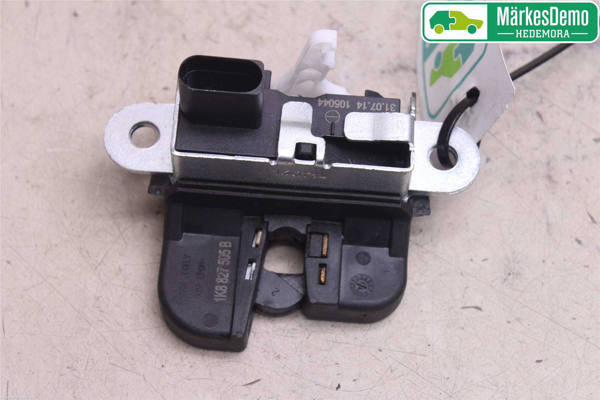 Volkswagen VW SCIROCCO 09-17 Låskista Baklucka