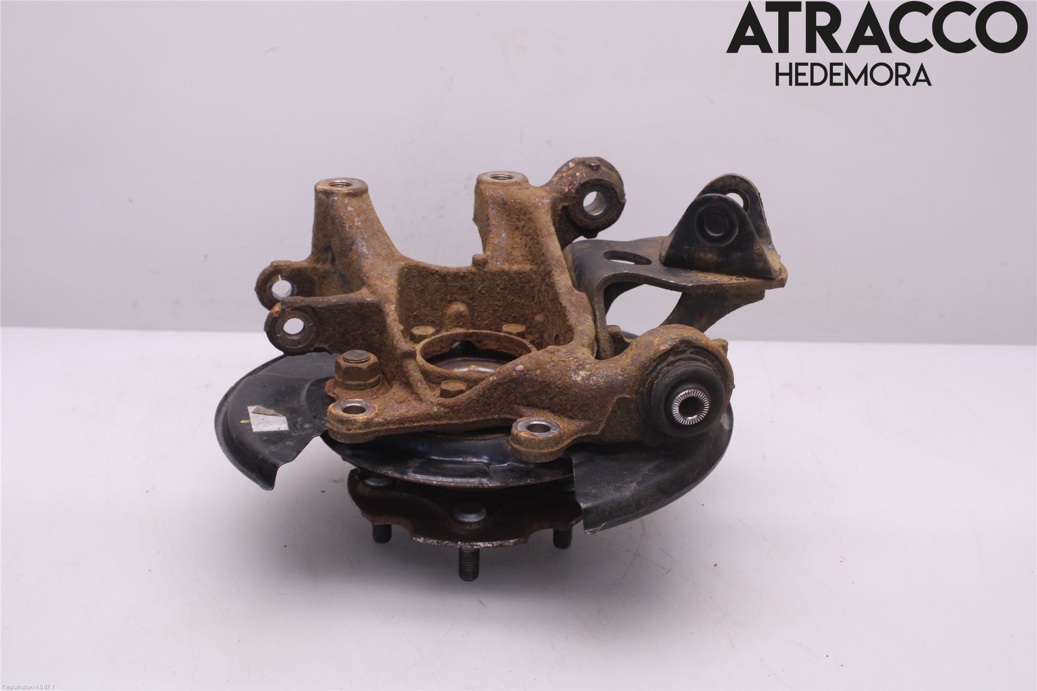 Toyota RAV4 13-18 Hjullagerhus-Spindel Vä B