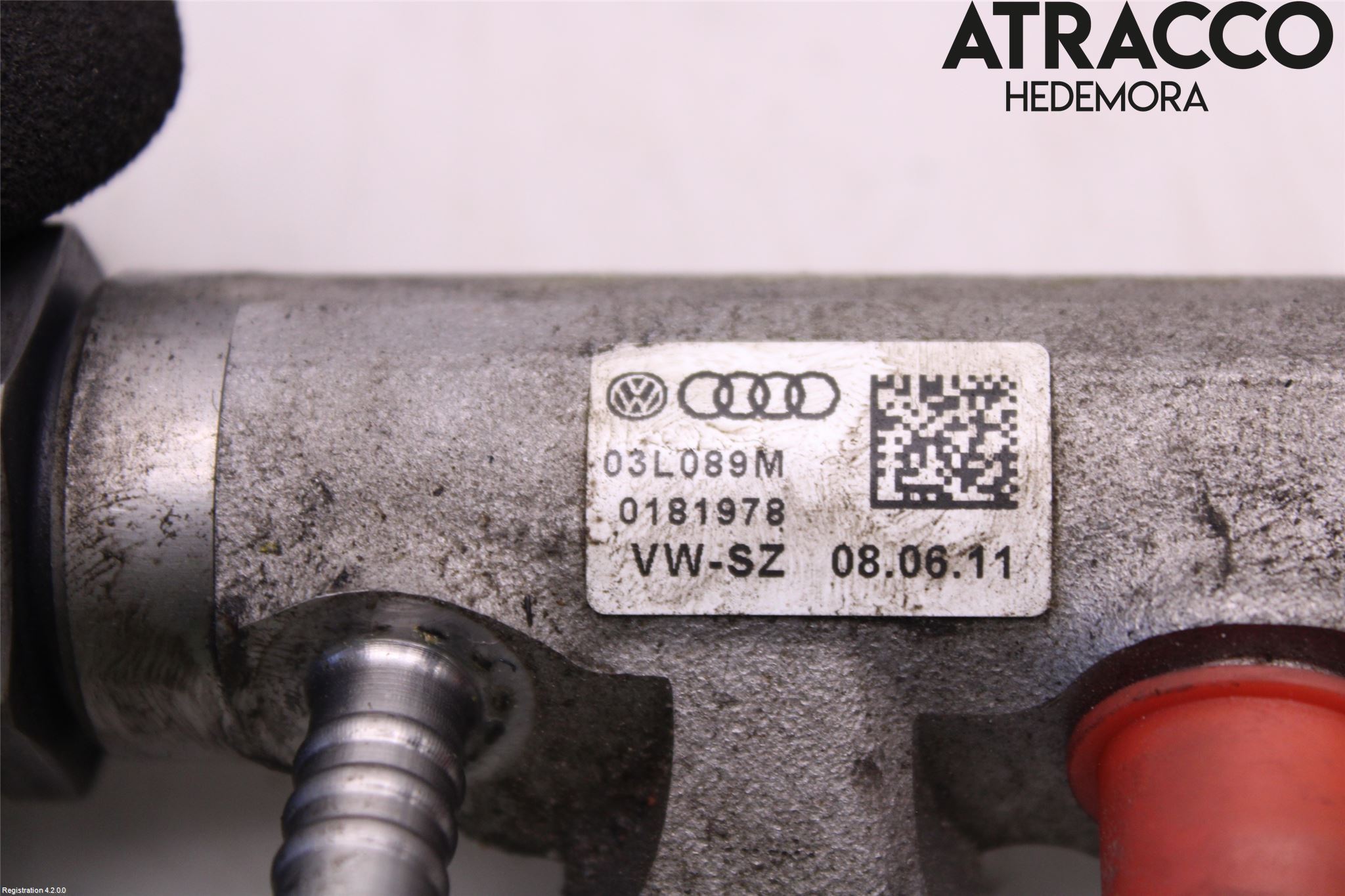 Volkswagen VW CADDY 11-15 Inj. Fuelrail