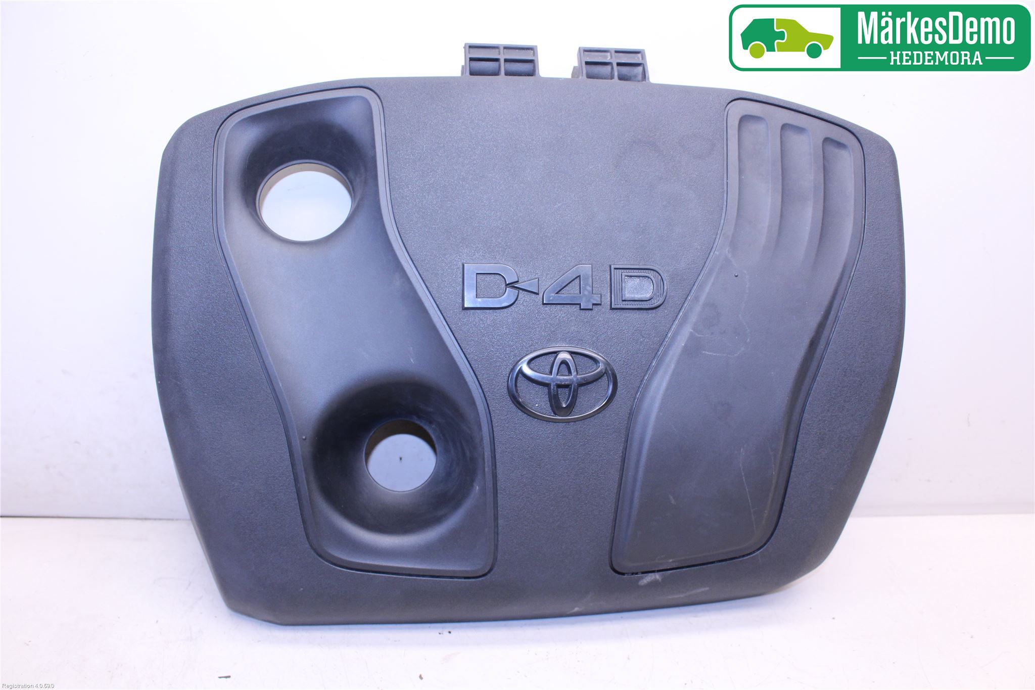 Toyota AURIS 13-19 Motorkåpa