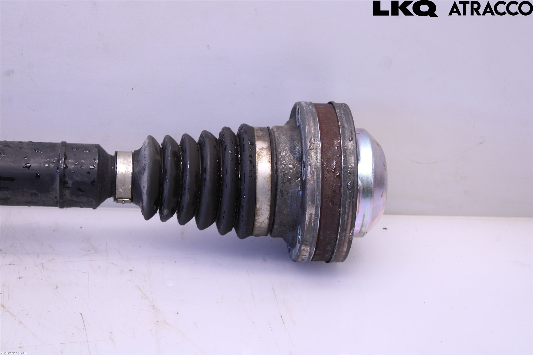 Volkswagen VW CADDY      04-10 Drivaxel Fram Höger