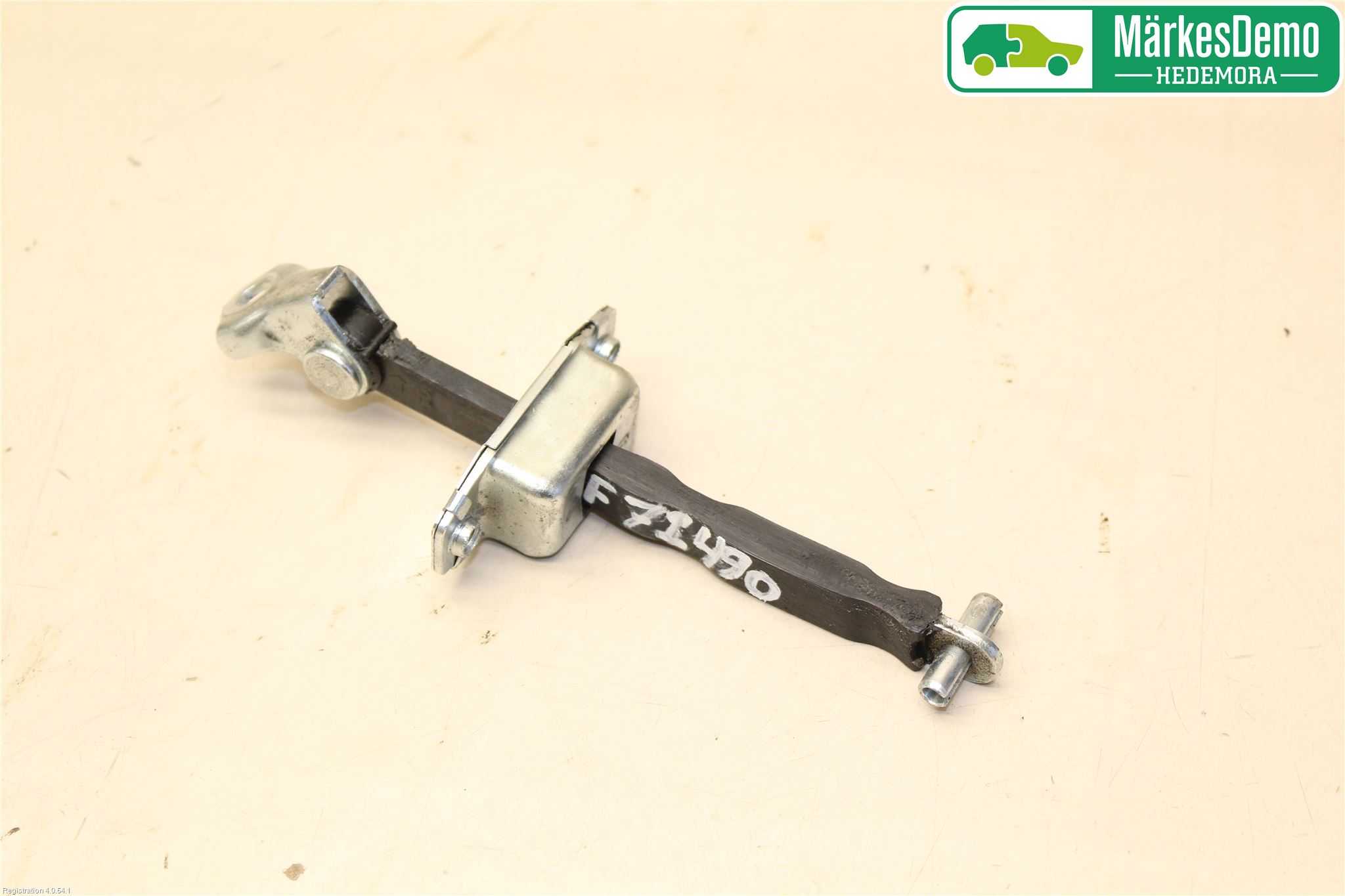 Suzuki SX4 S-CROSS 14-21 Dörrstopp