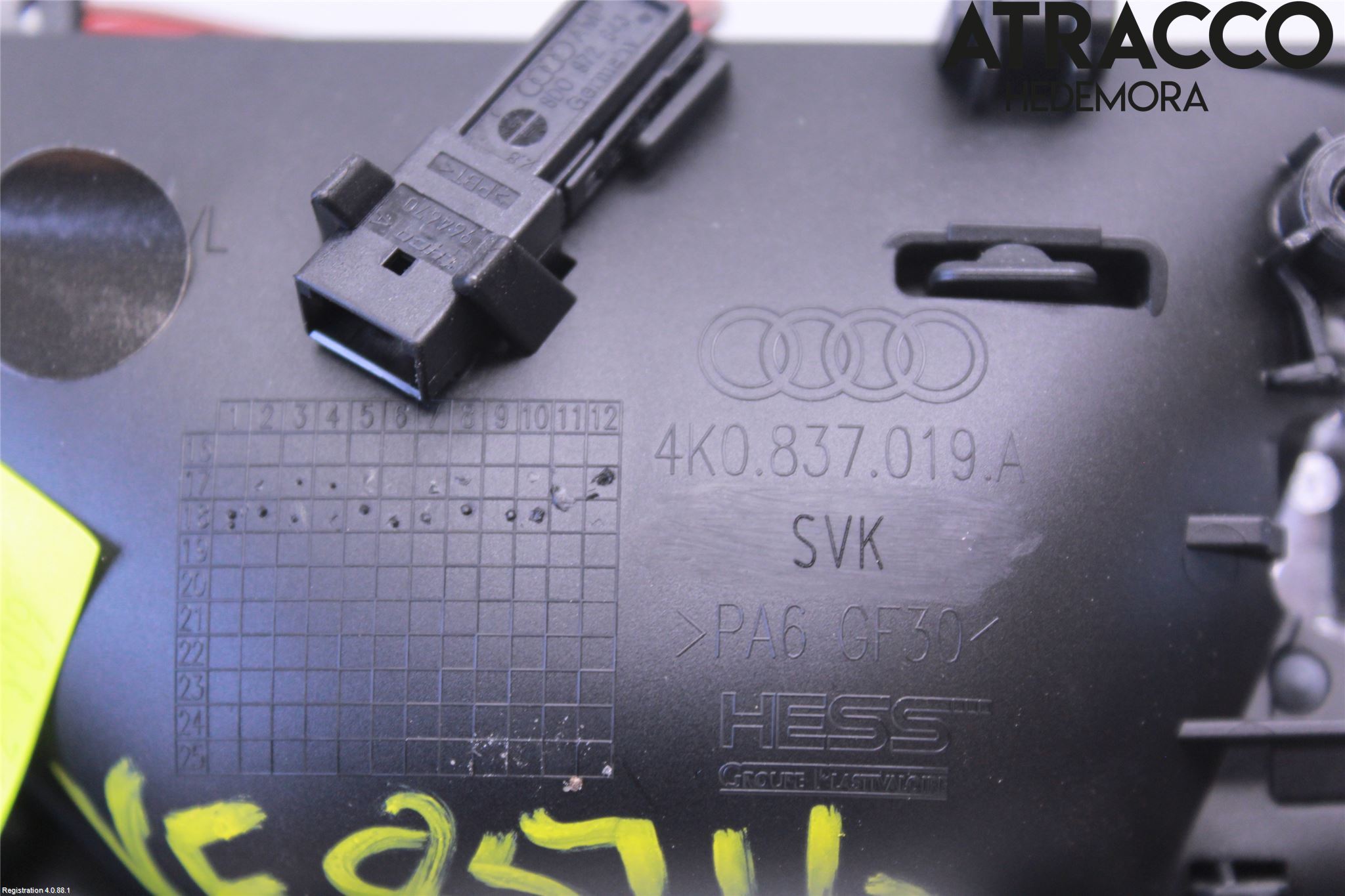 Audi A6 F2/C8 19- Dörrhandtag Inre Vä