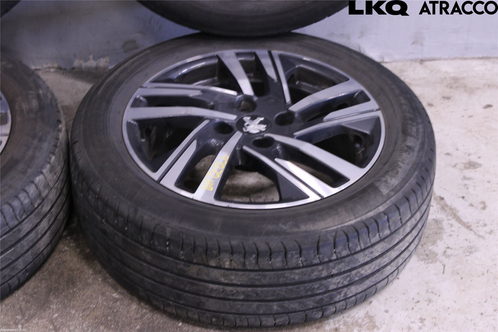 Peugeot 208/E-208 20- Sommardäck Alumfälg 4St