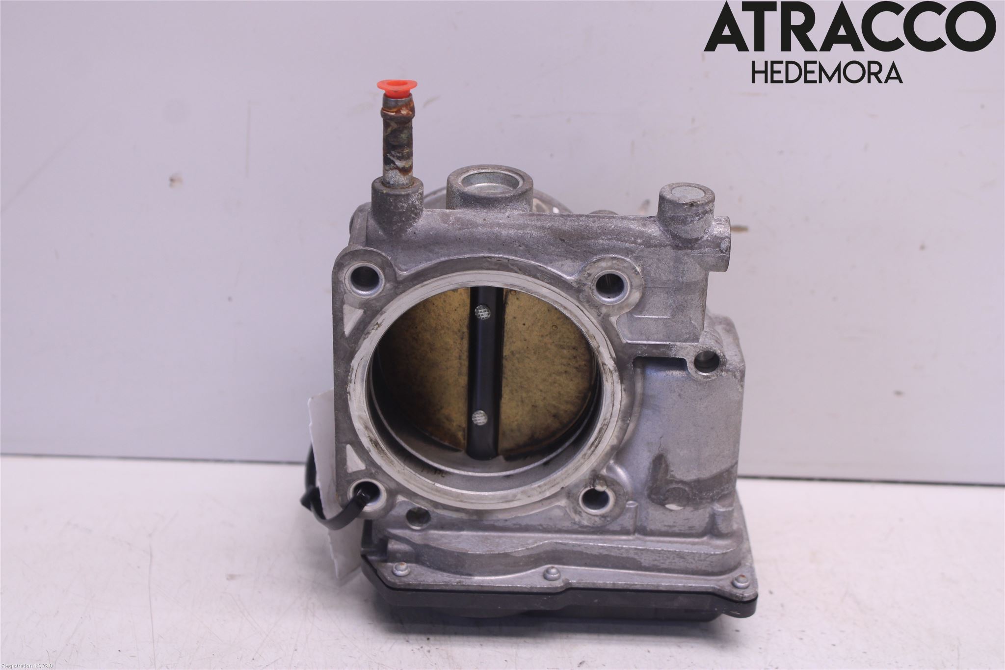 Subaru B9 TRIBECA  06-07 Injspjällhus