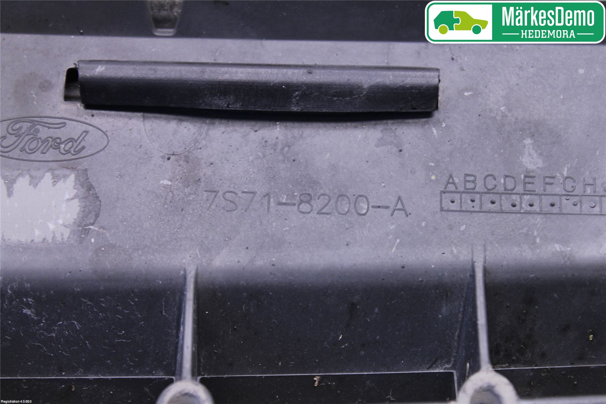 Ford MONDEO 07-15 Grill Komp