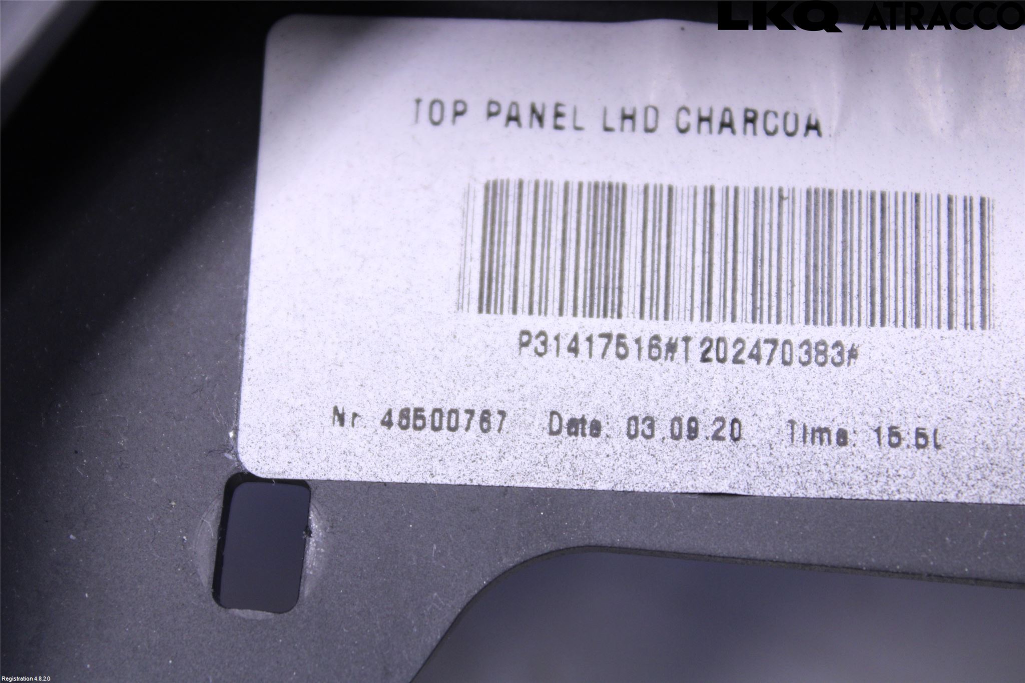 Volvo XC60 18- Instrumentkonsoll Mitt