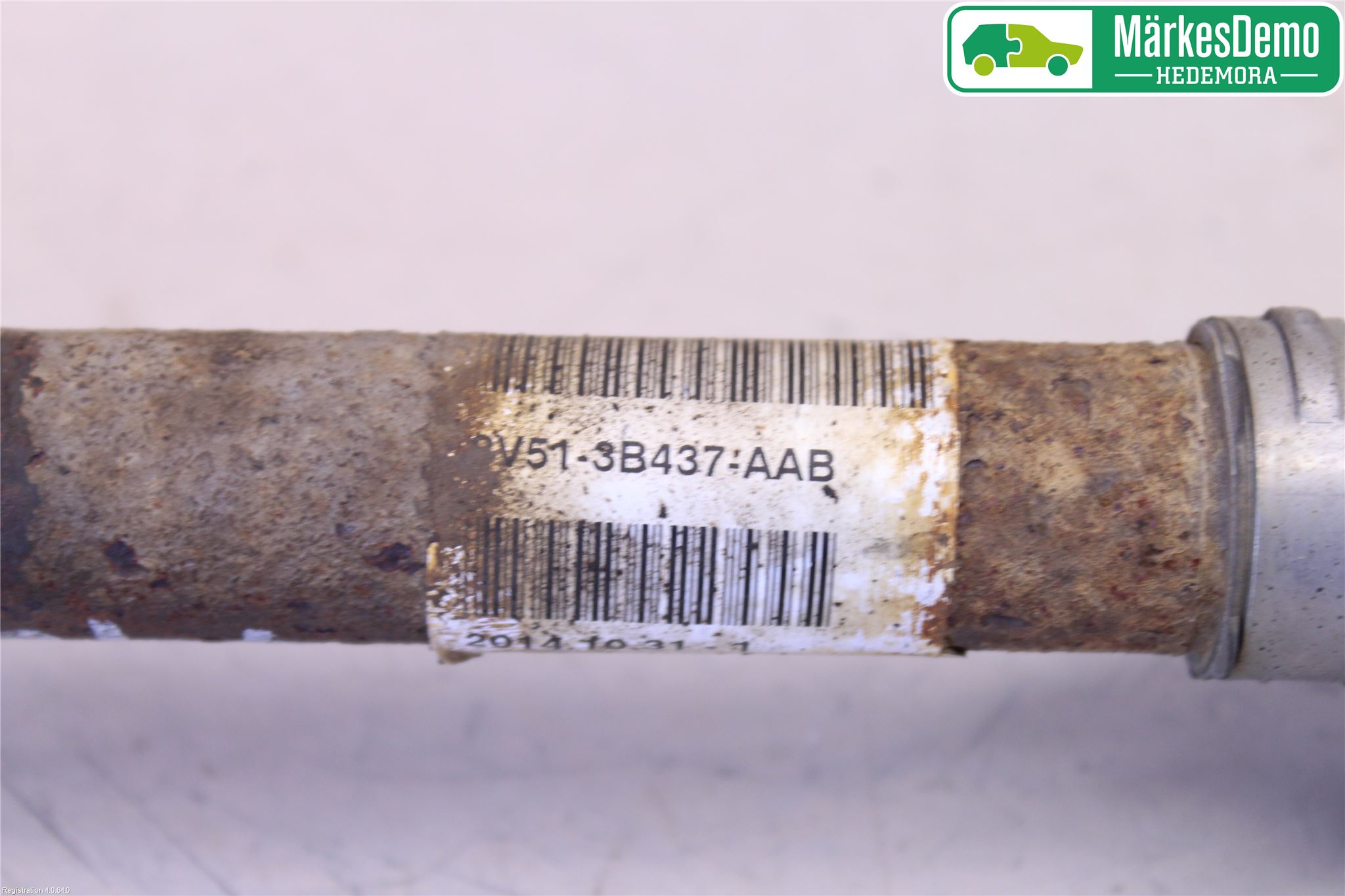 Ford FIESTA 13-17 Drivaxel Fram Vänster