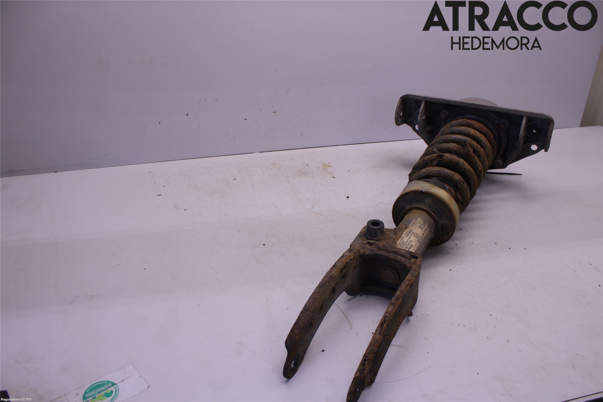 Volkswagen VW TOUAREG 7L 03-10 Fjäderben Fram Höger