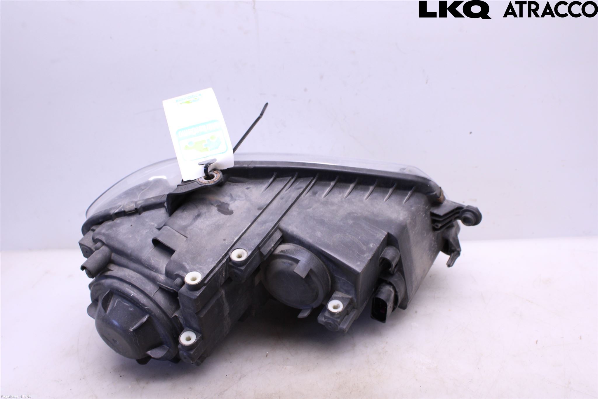 Volkswagen VW TOURAN 03-10 Strålkastare Vänster