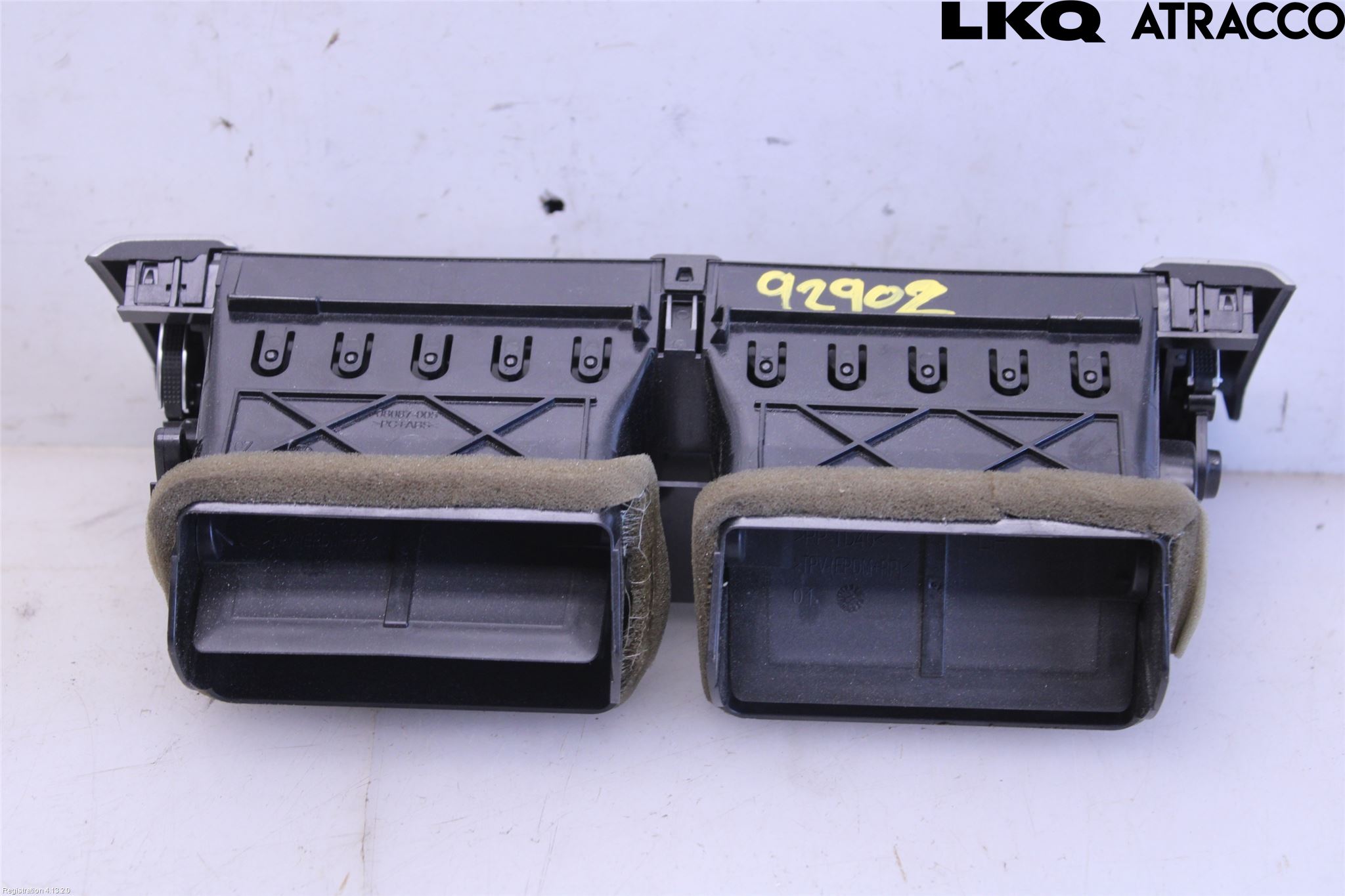 Landrover LAND ROVER RANGE ROVER EVOQUE (L538) 11-18 Defrosterkanal-Munstycke