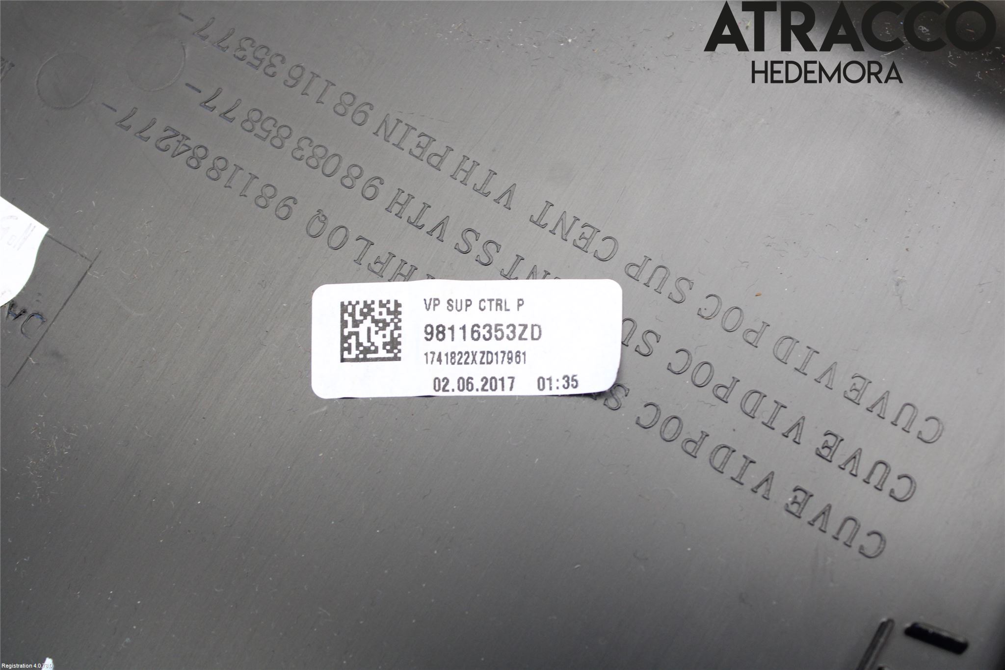 Toyota PROACE II 16- Handskfack