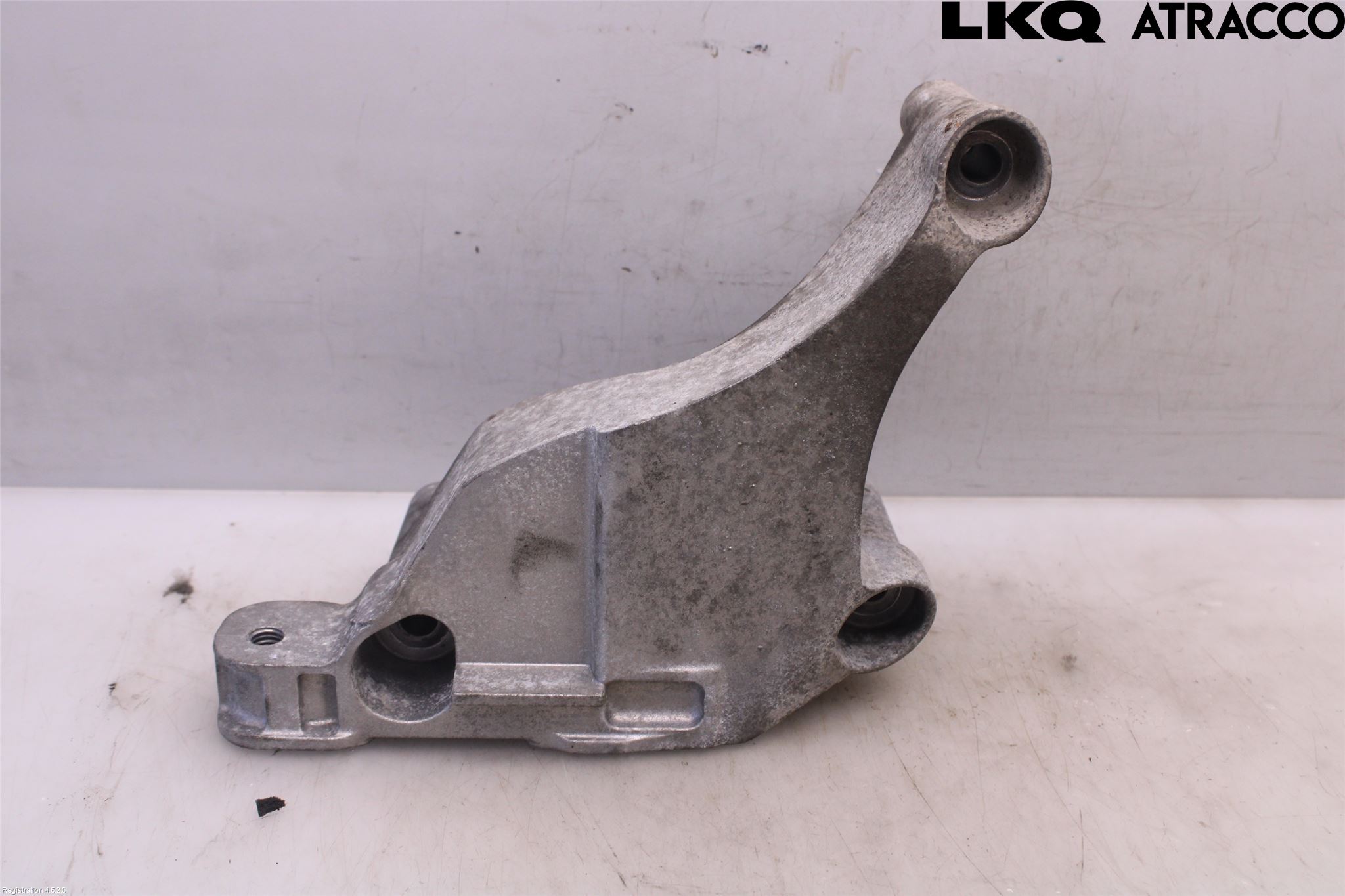 Opel ASTRA K 16-22 Motorfäste