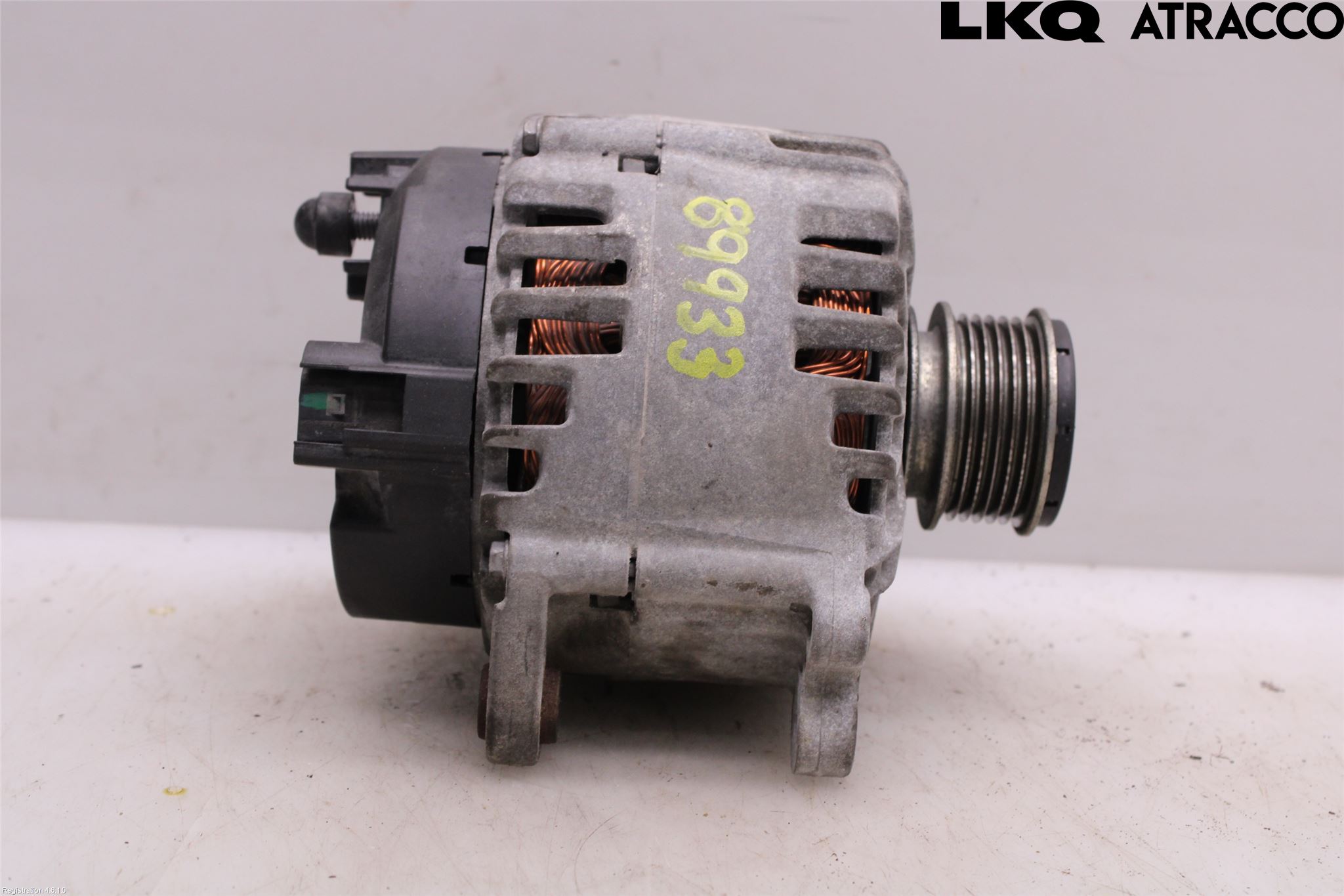 Volkswagen VW GOLF VI 09-13 Generator