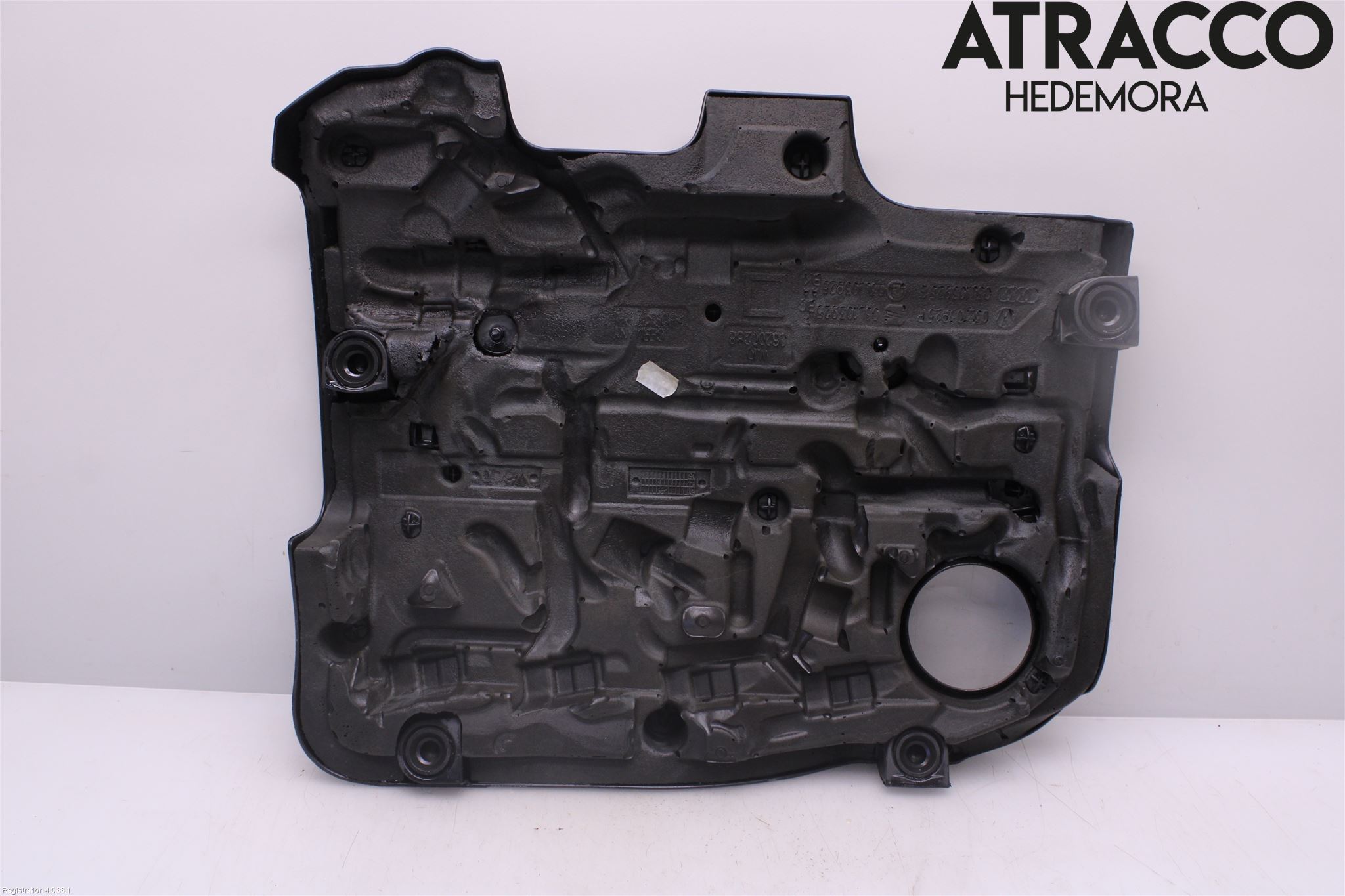 Audi Q3 8U 12-18 Motorkåpa