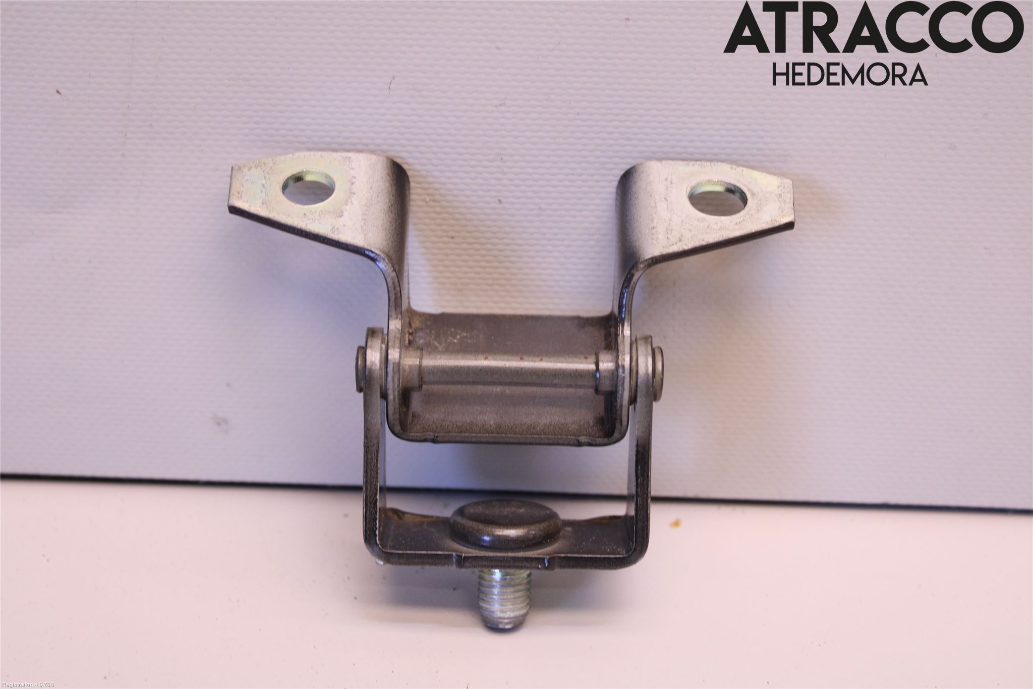 Mazda CX-3 Bakluckegångjärn Vä