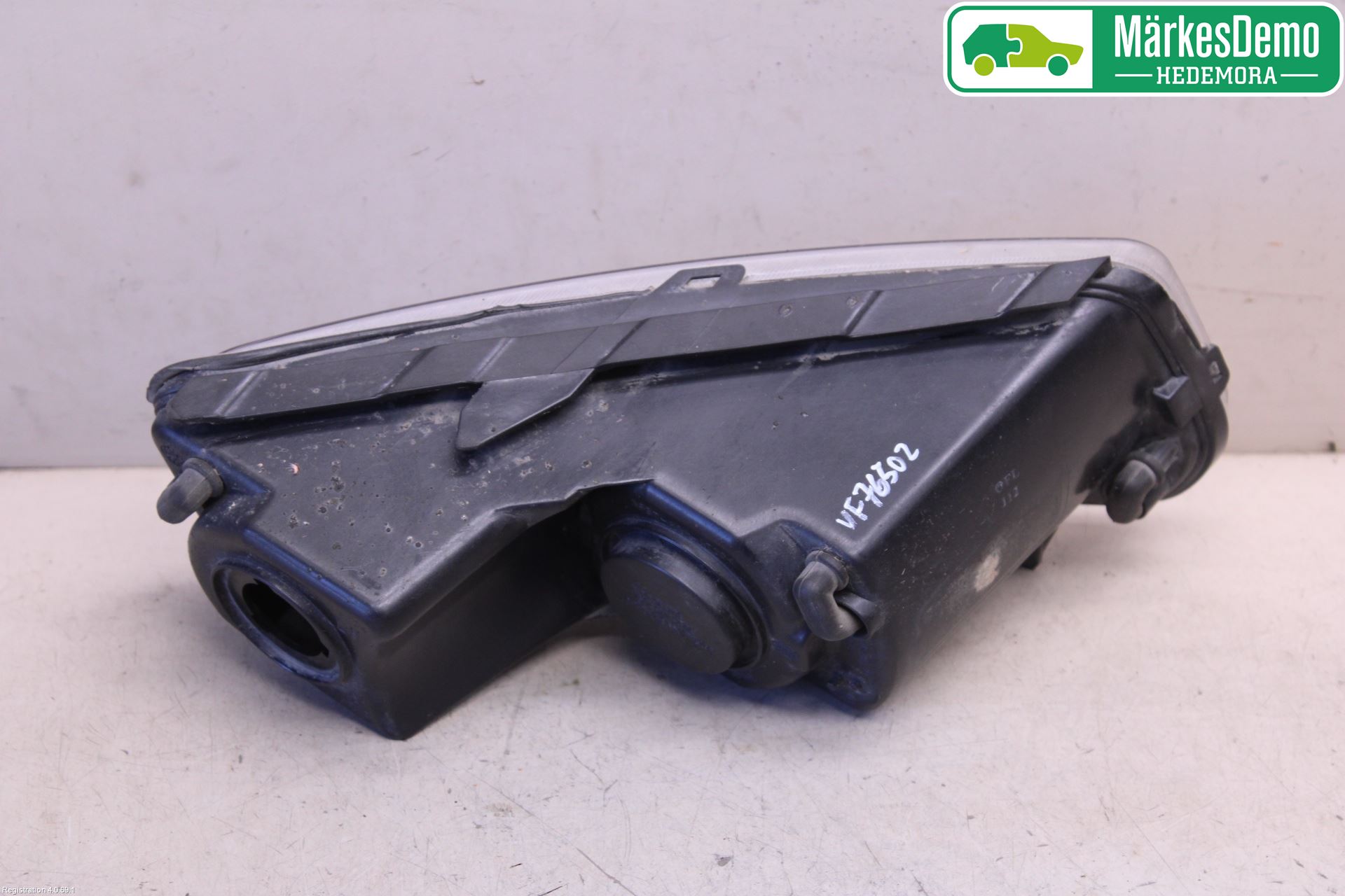 Volkswagen VW POLO 10-17 Dimljus-Varselljus Fram