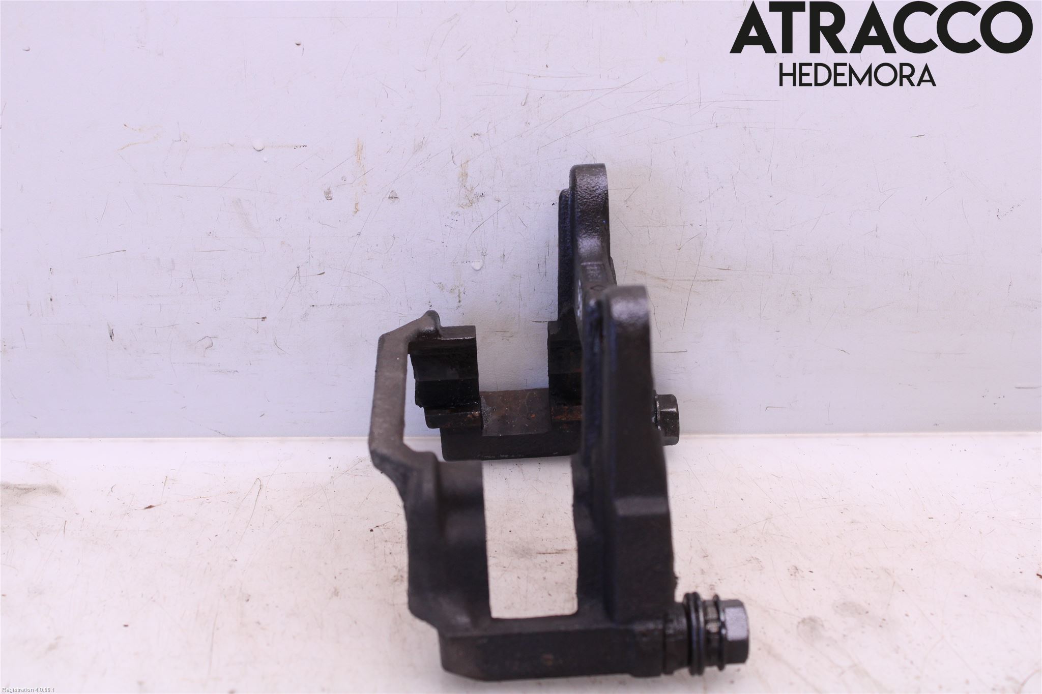 Audi A6 F2/C8 19- Bromsokshållare