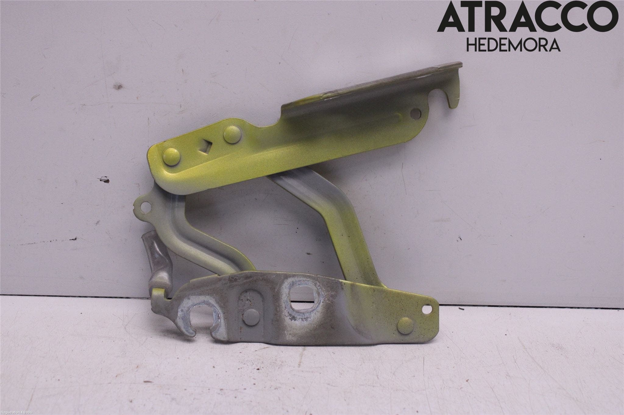 Ford FIESTA 13-17 Huvgångjärn