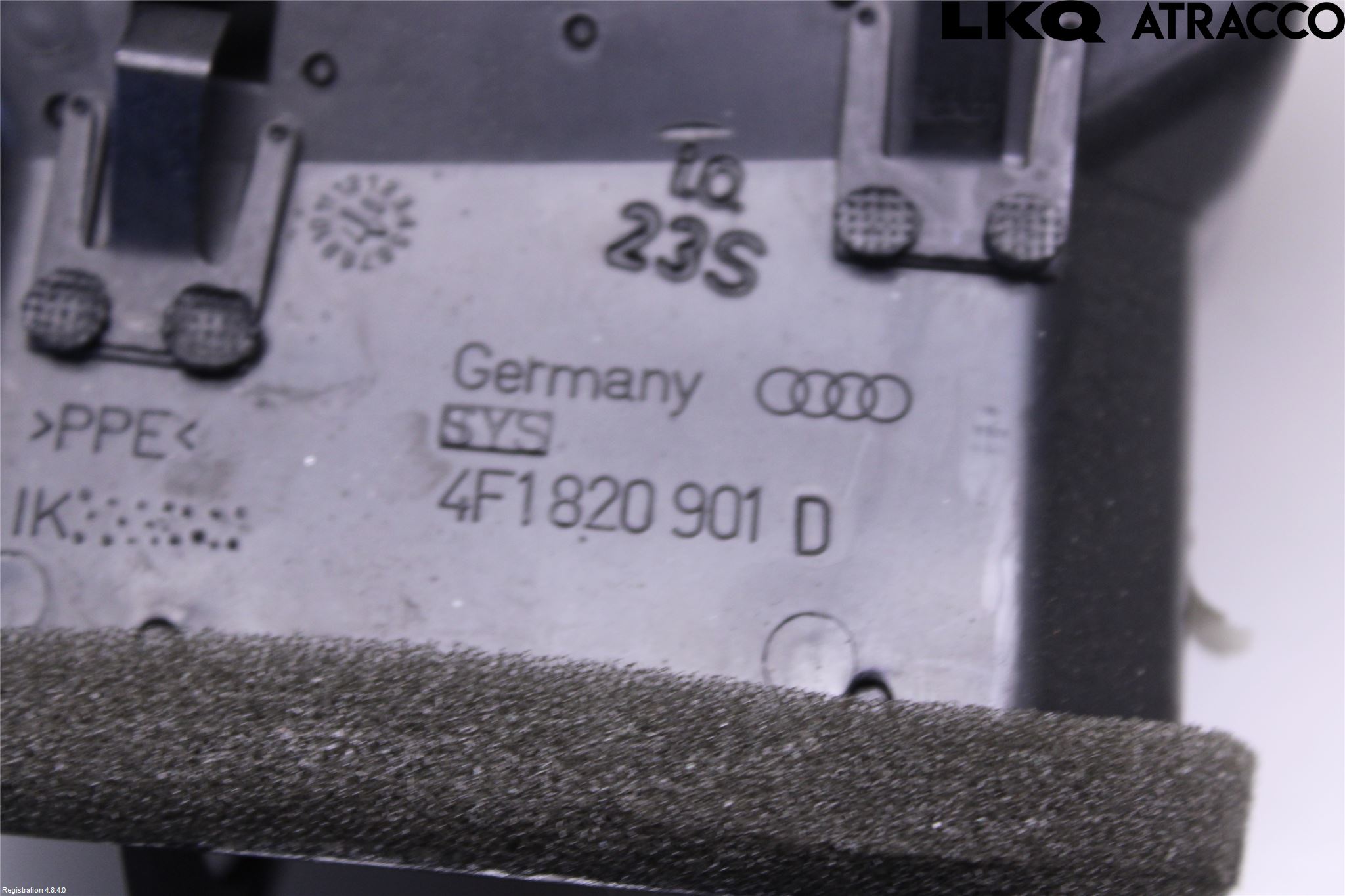 Audi A6/S6     05-11 Defrosterkanal-Munstycke