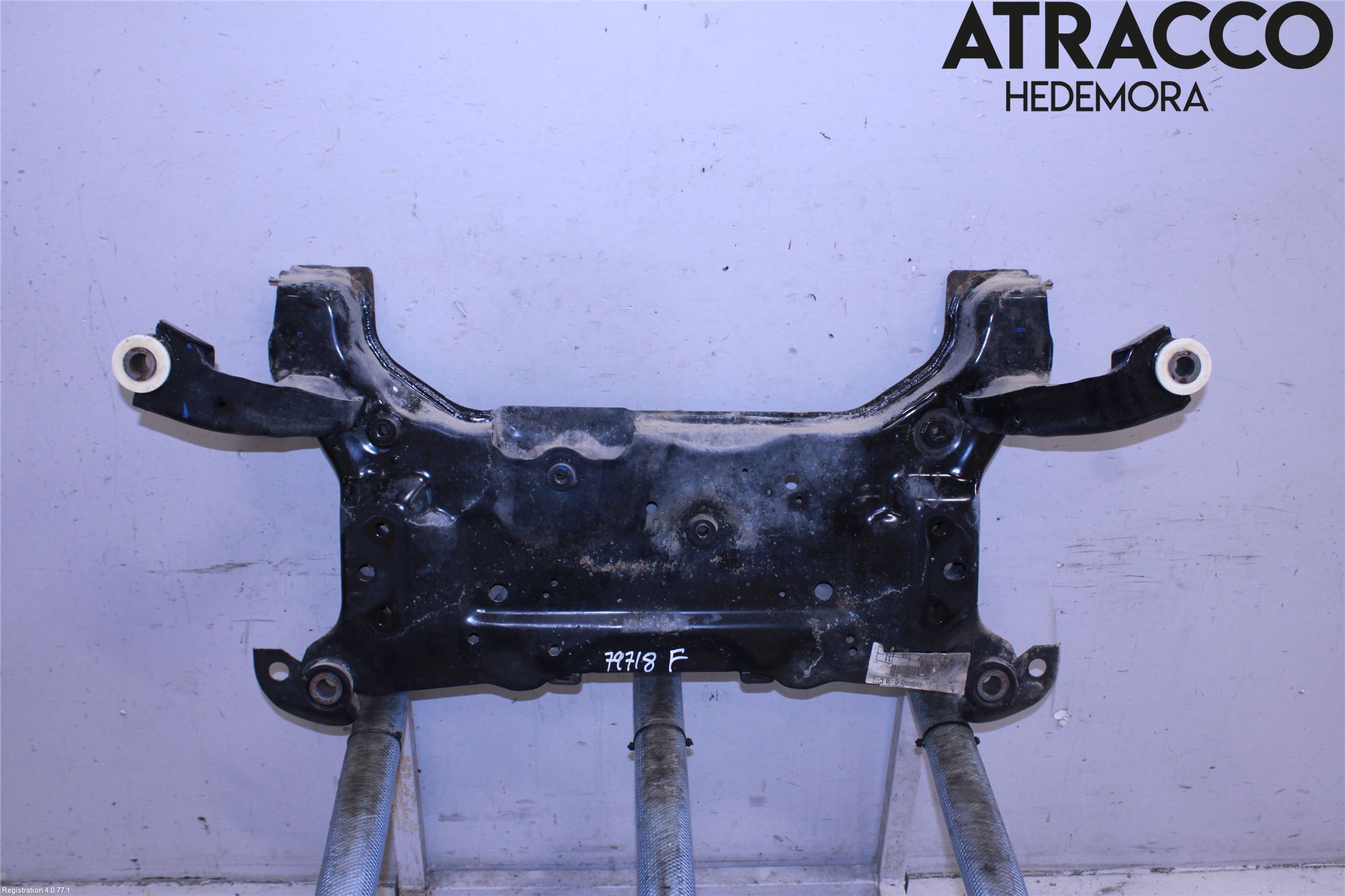 Ford FOCUS 15-18 Framvagnsbalk