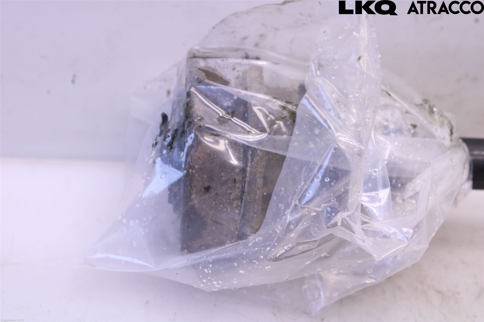 Volkswagen VW PASSAT 20-24 Drivaxel Bak Vänster