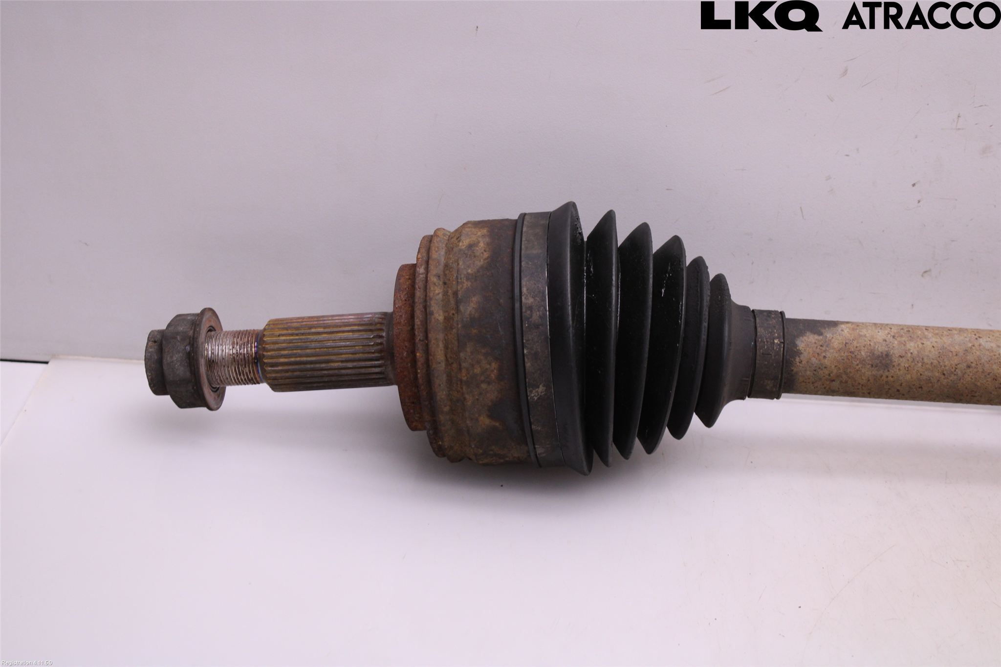 Nissan NV400 12-24 Drivaxel Fram Höger