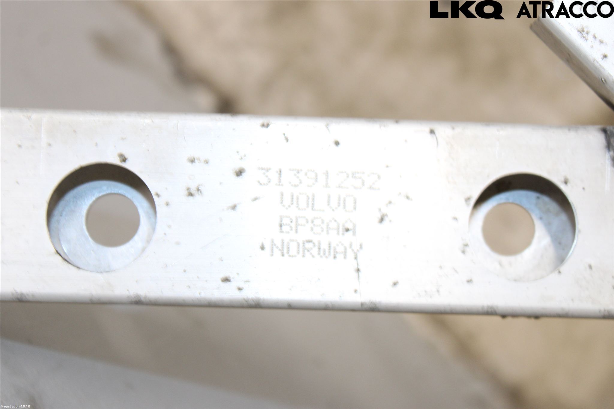 Volvo V90 17->> Stötfångarbalk Fram