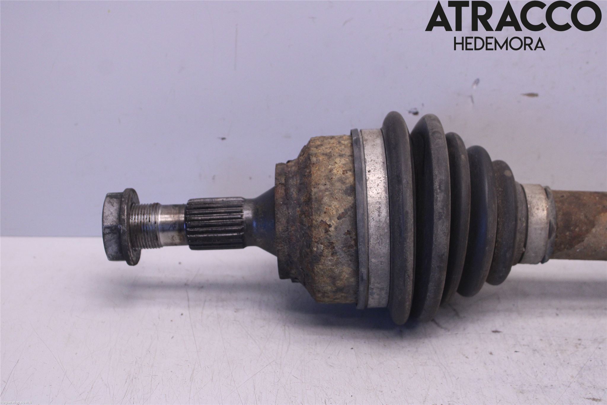 Citroen C5     05-08 Drivaxel Fram Vänster