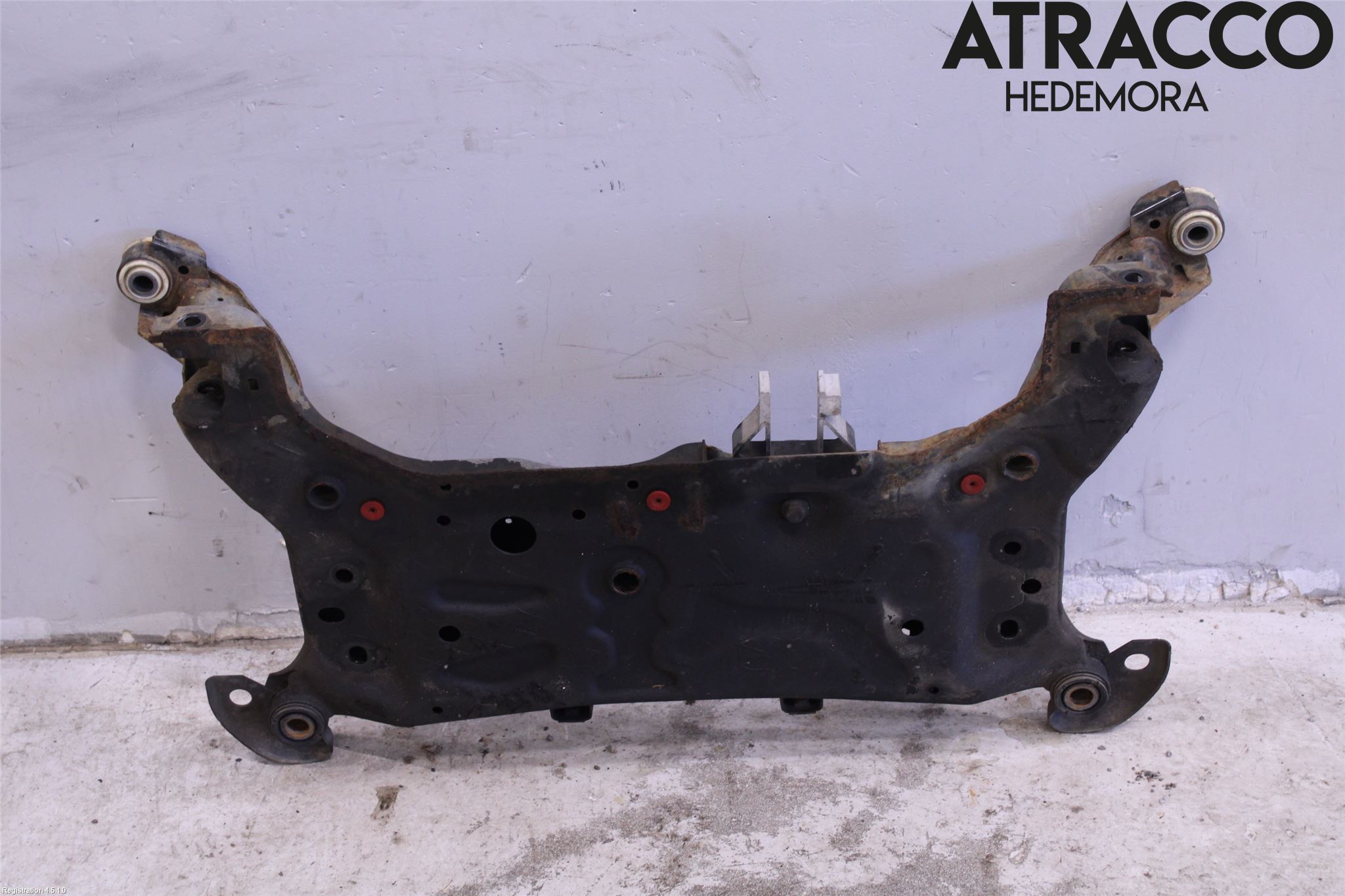 Ford FOCUS 11-14 Framvagnsbalk