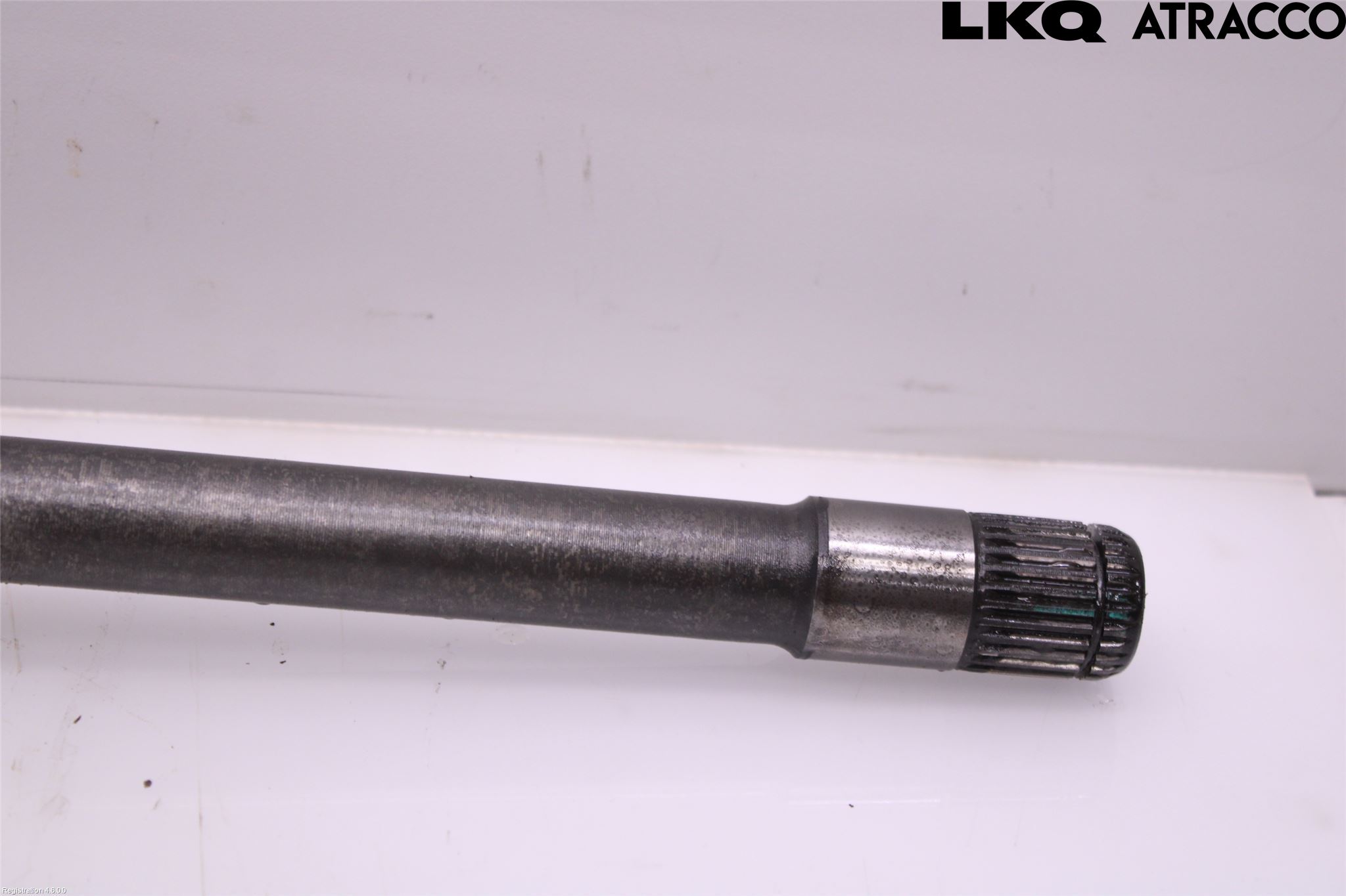 BMW X6 E71/E72   08-14 Drivaxel Fram Höger