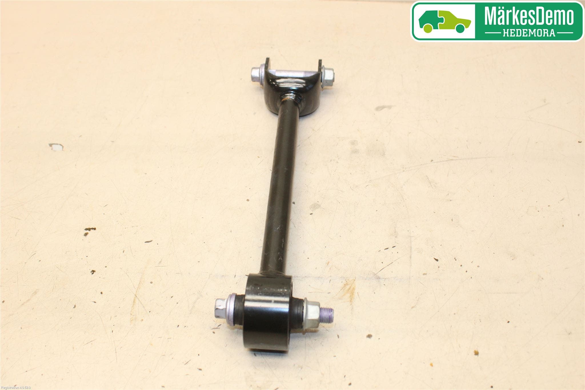 Toyota COROLLA 19- Bärarm Bak Höger