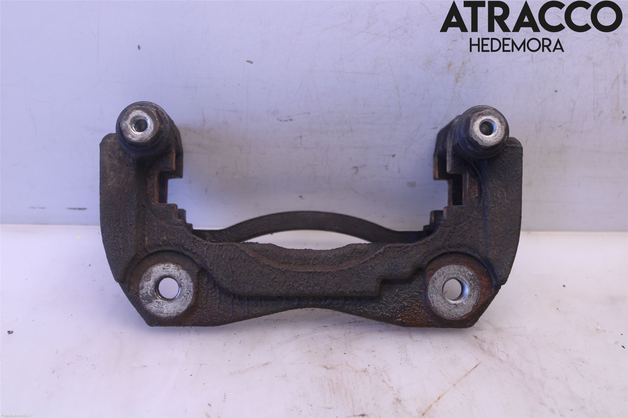 Toyota AURIS 13-19 Bromsokshållare