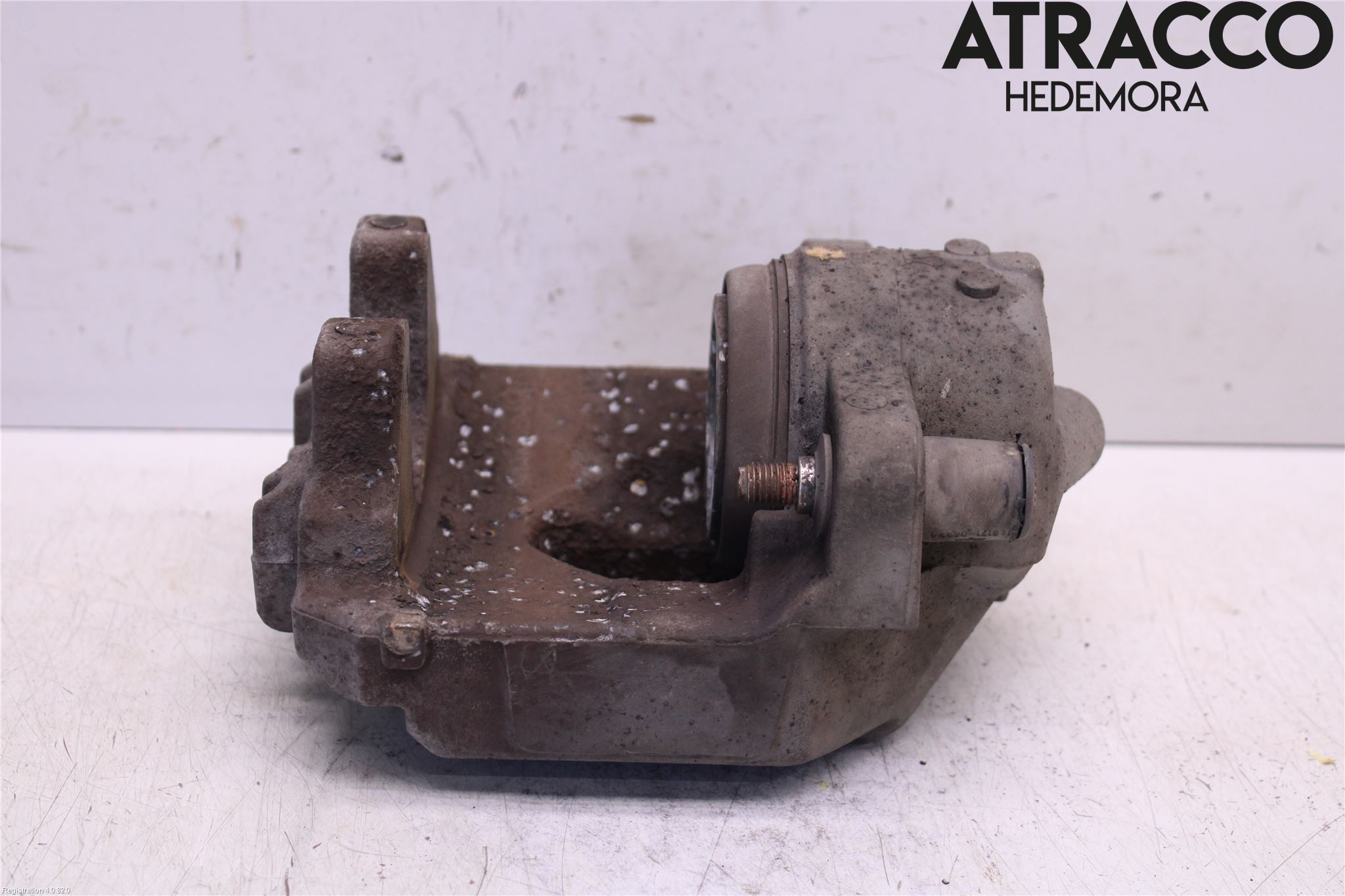 BMW 3 E90/91 SED/TOU 05-12 Bromsok Fram Höger