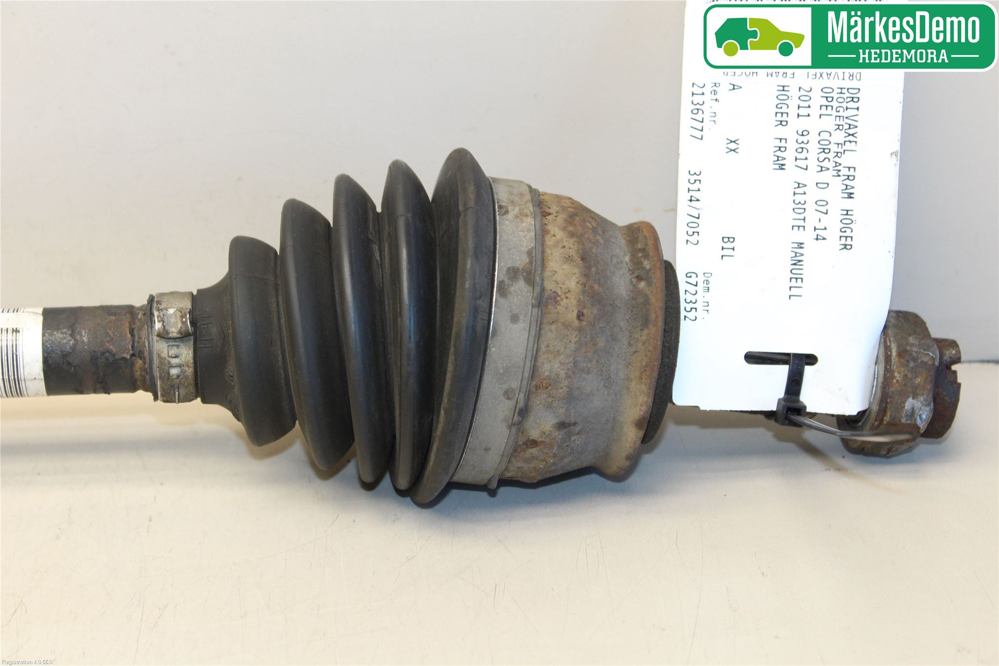 Opel CORSA D 07-14 Drivaxel Fram Höger