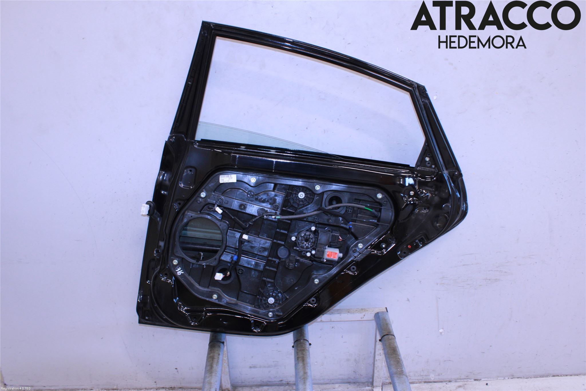 Hyundai i40 08-15 Dörr Bak Höger