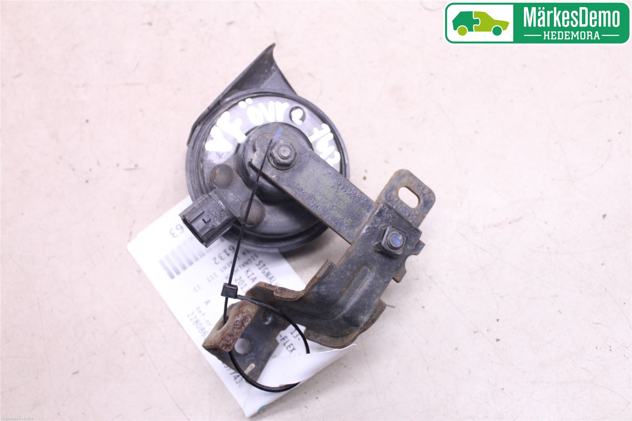 Kia CARENS III 13-19 Signalhorn